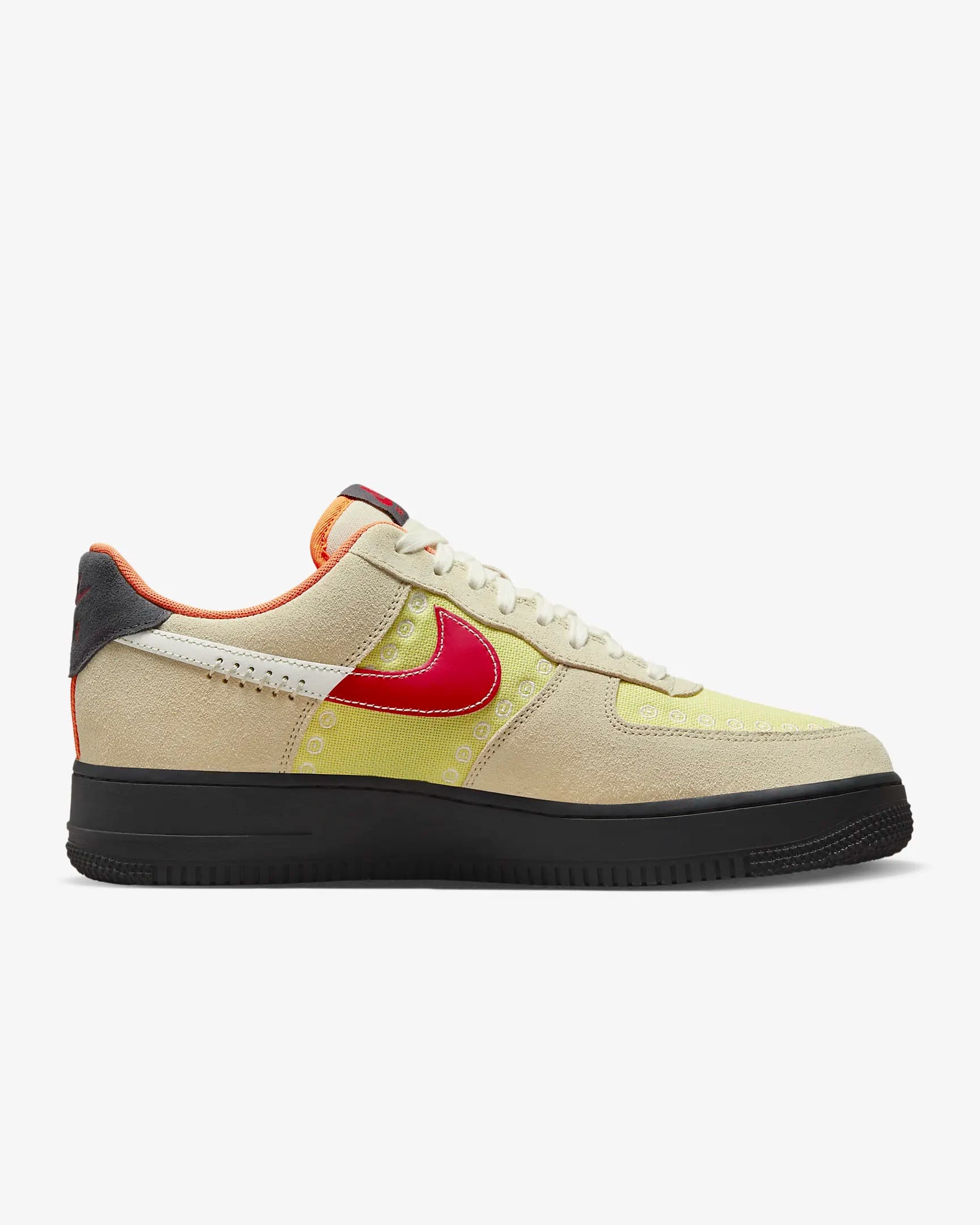 NIKE AIR FORCE 1 07 LX SNEAKERS (DZ5355-126)
