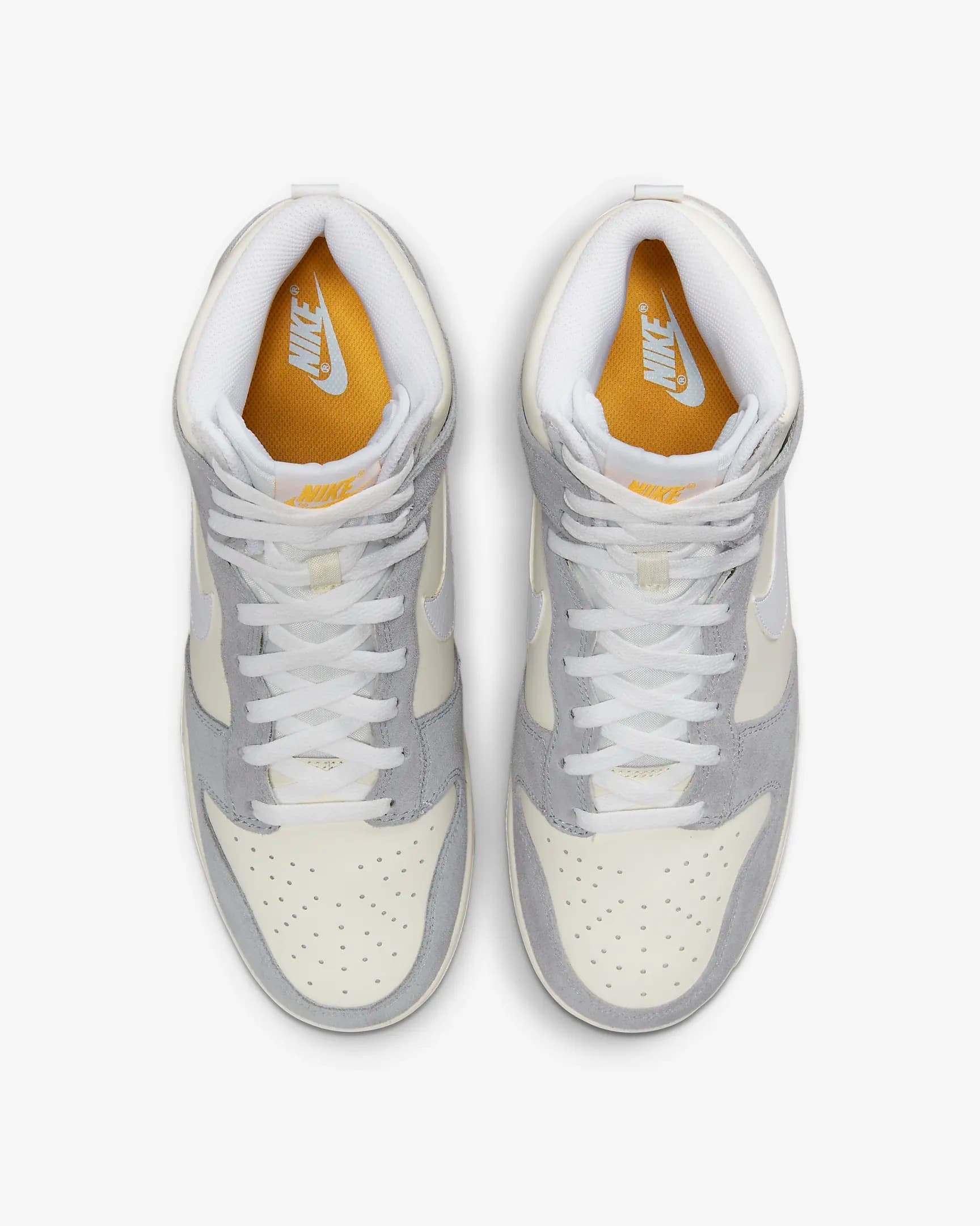 NIKE DUNK HI RETRO SNEAKERS (DZ4515-100)
