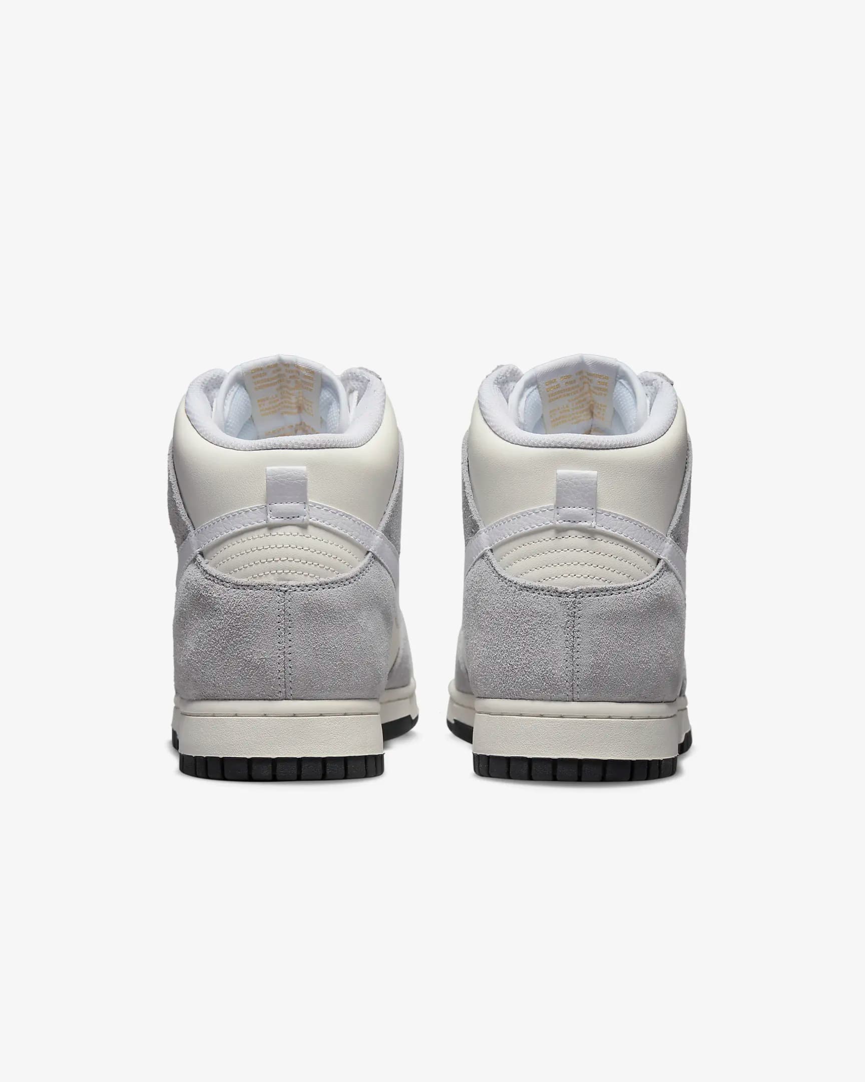 NIKE DUNK HI RETRO SNEAKERS (DZ4515-100)
