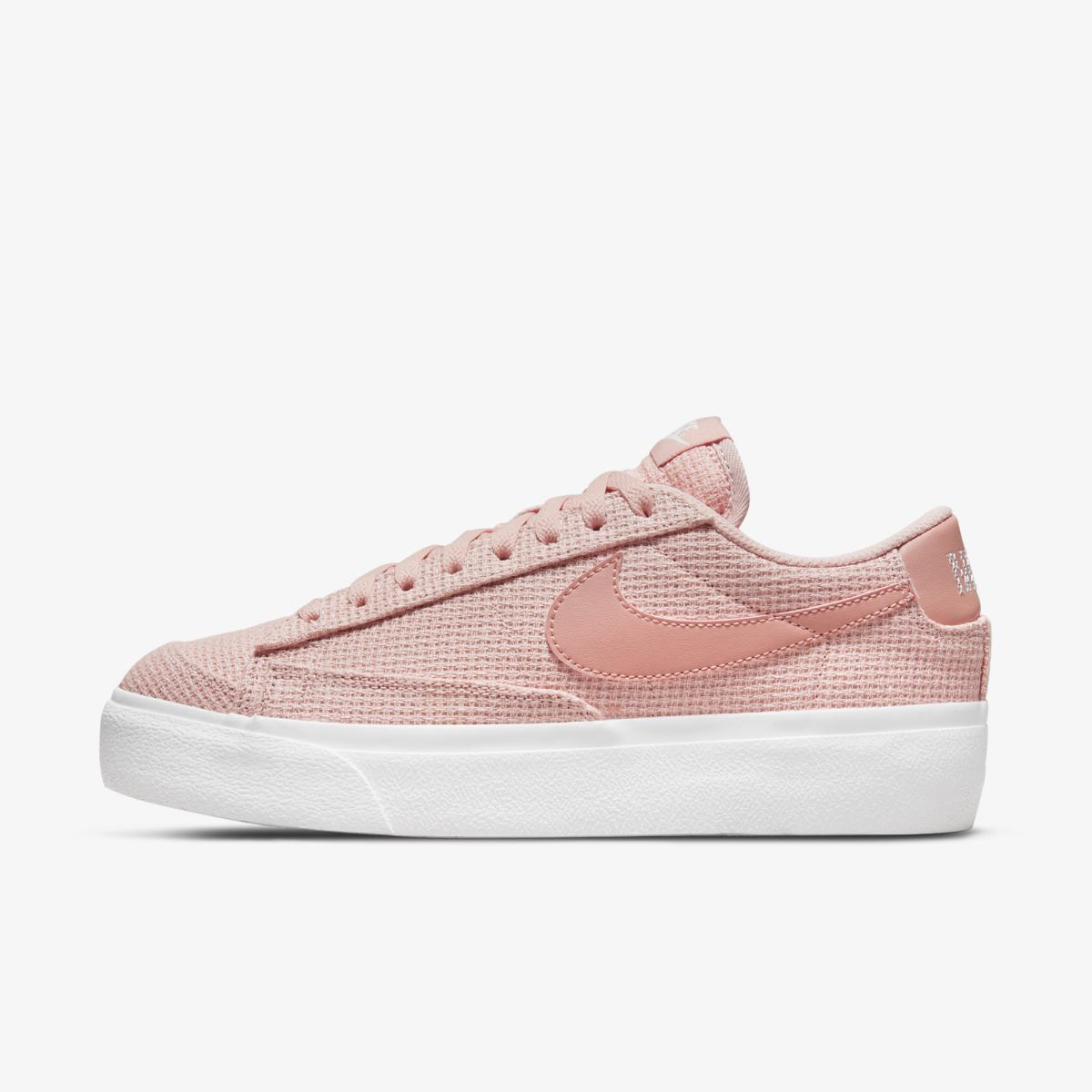 КЕДИ WMNS NIKE BLAZER LOW PLATFORM ESS (DN0744-600)
