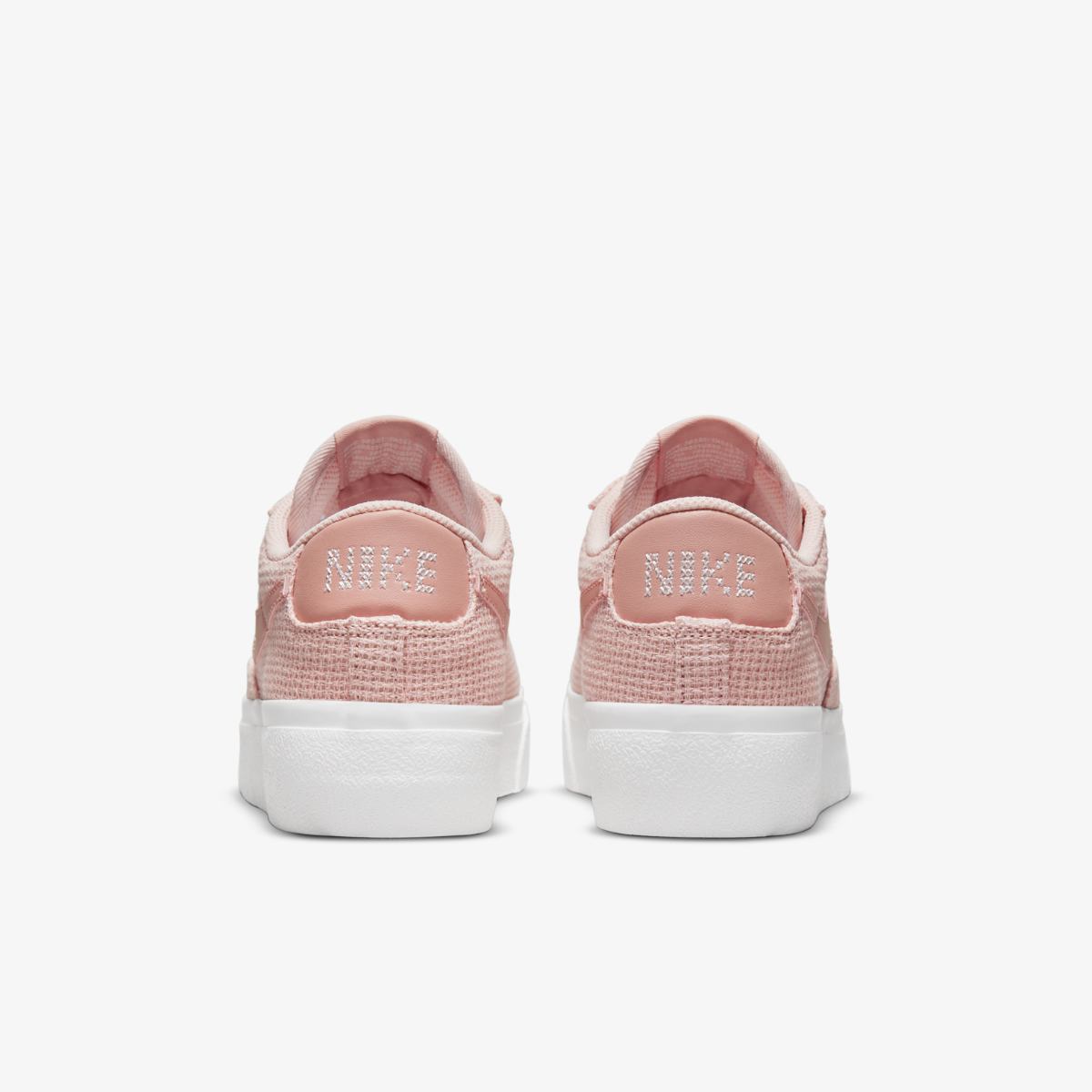 КЕДИ WMNS NIKE BLAZER LOW PLATFORM ESS (DN0744-600)