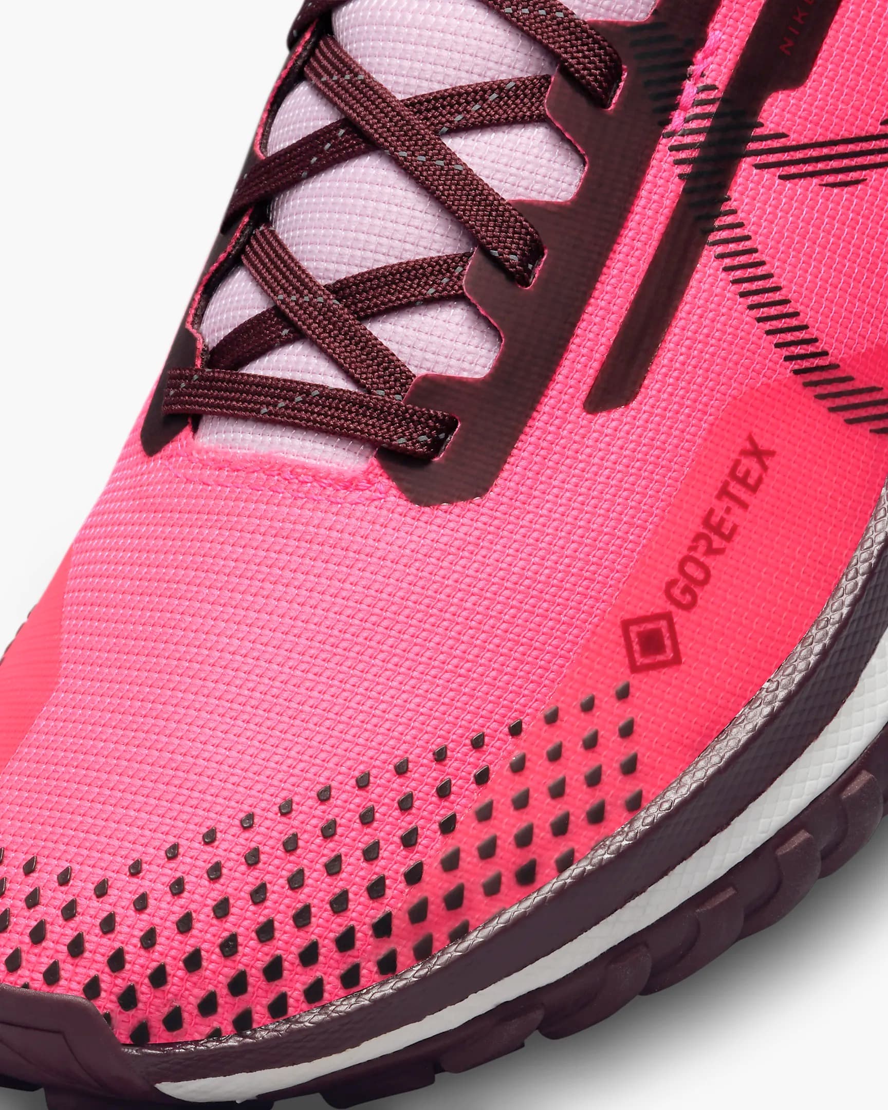 NIKE W REACT PEGASUS TRAIL 4 GTX SNEAKERS (FN7769-600)