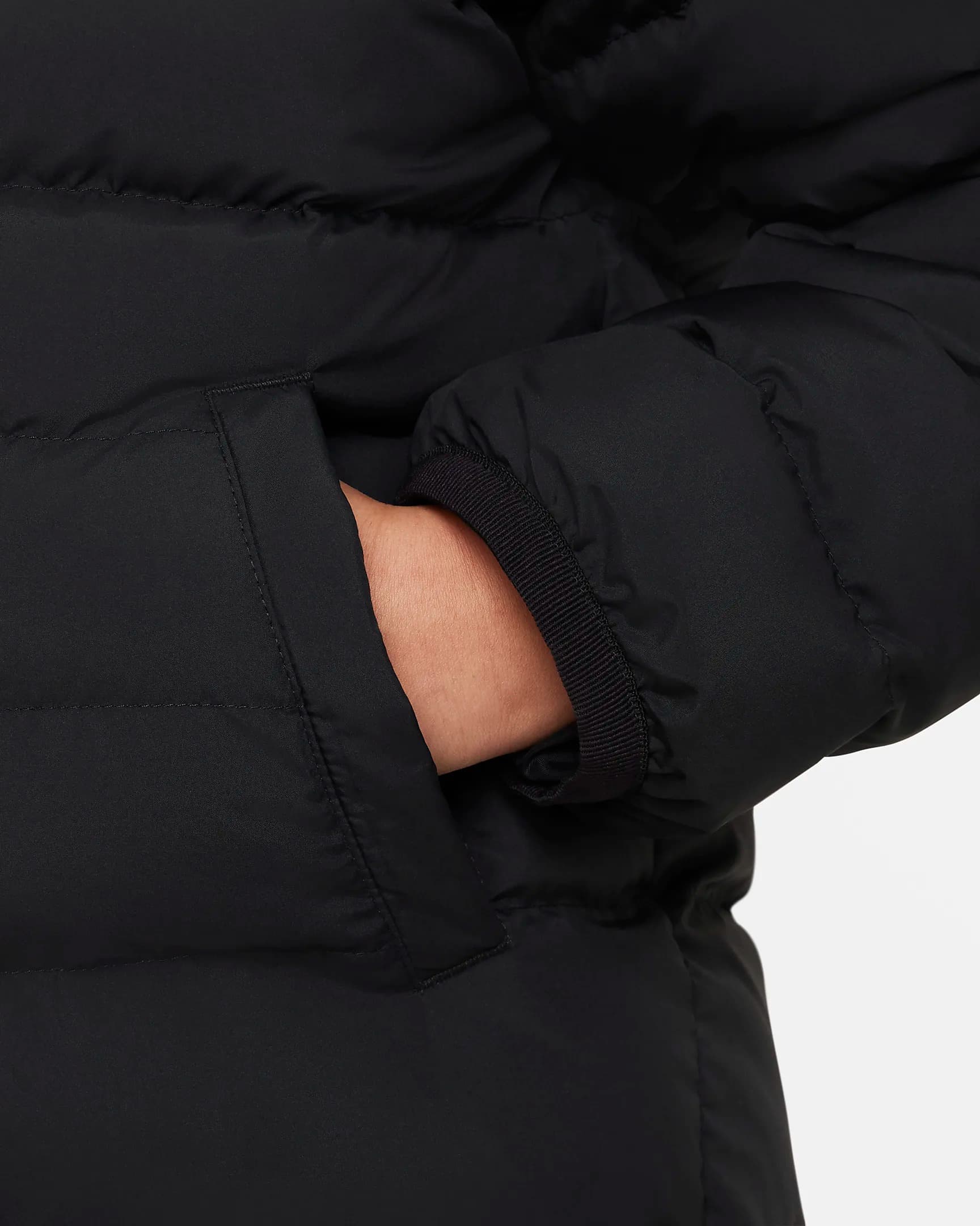 ПІДЛІТКОВА КУРТКА NIKE K NSW LOW SYNFL JKT ADP (FD2845-010)