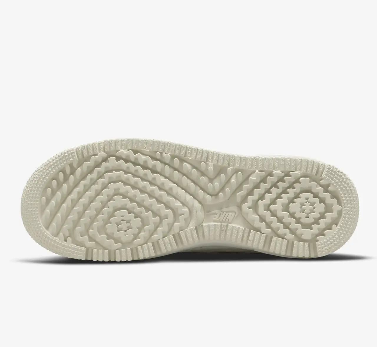 NIKE AIR FORCE 1 LUXE SNEAKERS (DD9605-100)