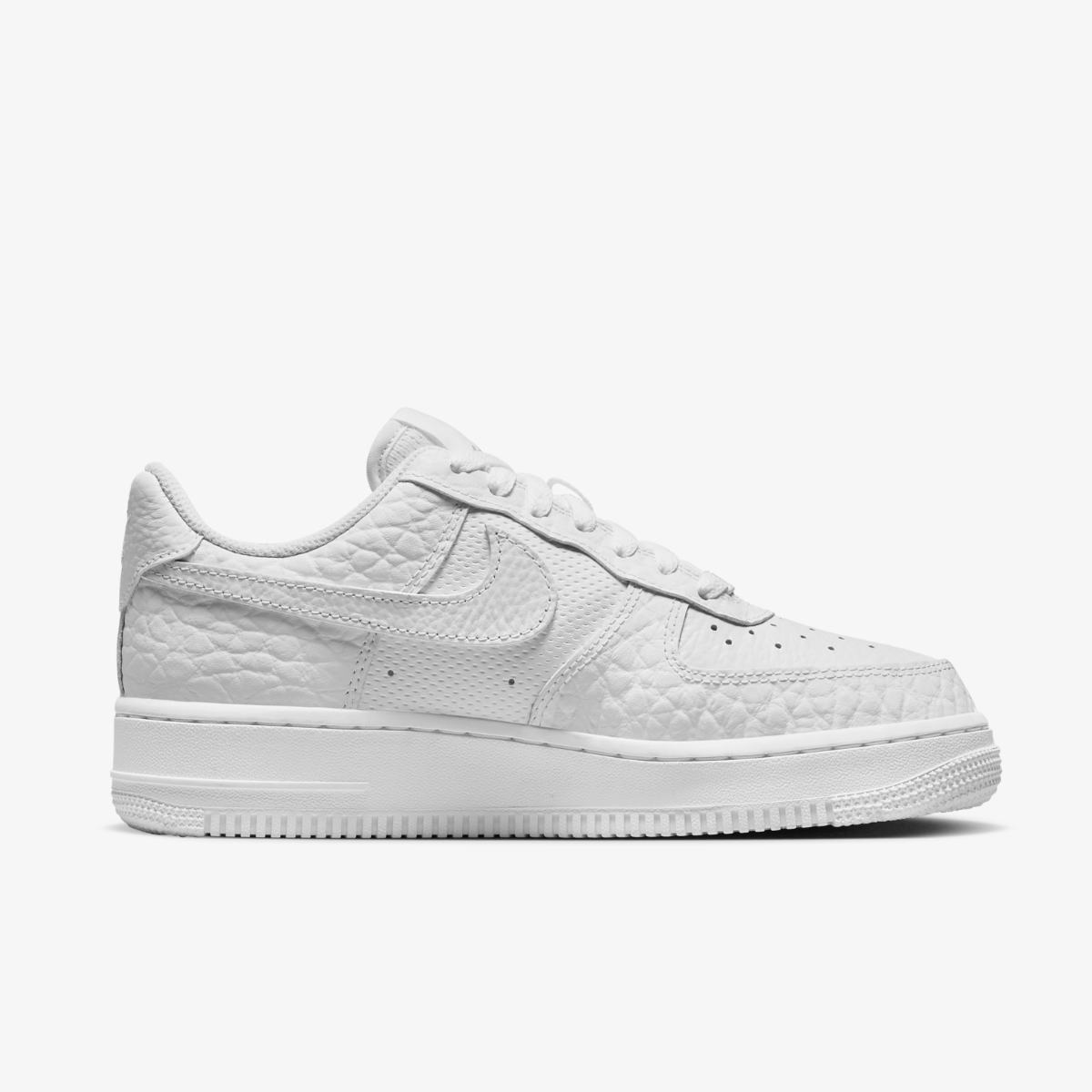SNEAKERS NIKE AIR FORCE 1 07 (DZ4711-100)