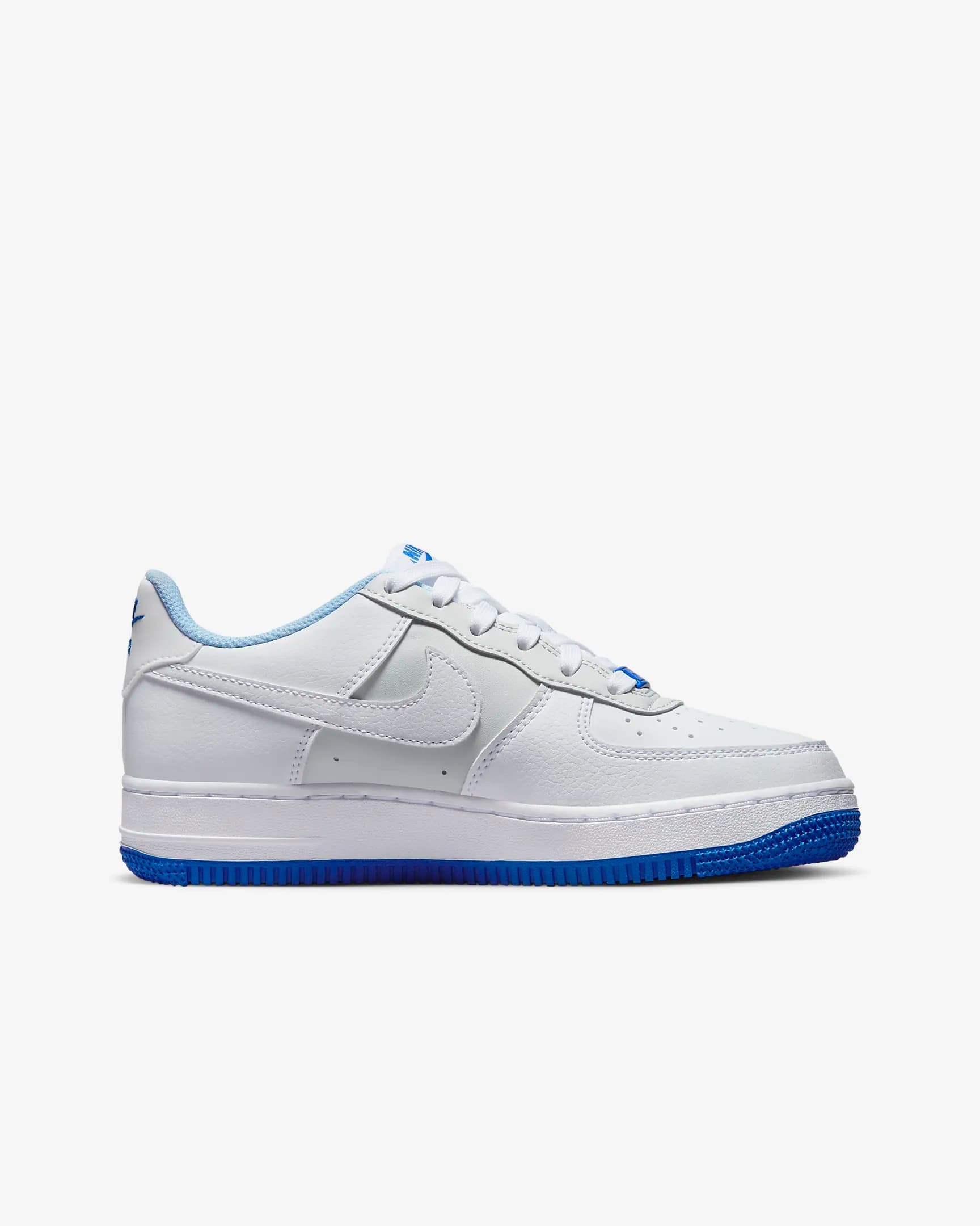 NIKE AIR FORCE 1 LV8 SNEAKERS (FB1844-111)