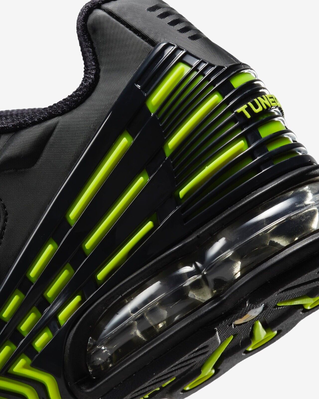 NIKE AIR MAX PLUS III GS SNEAKERS (FB8026-001)