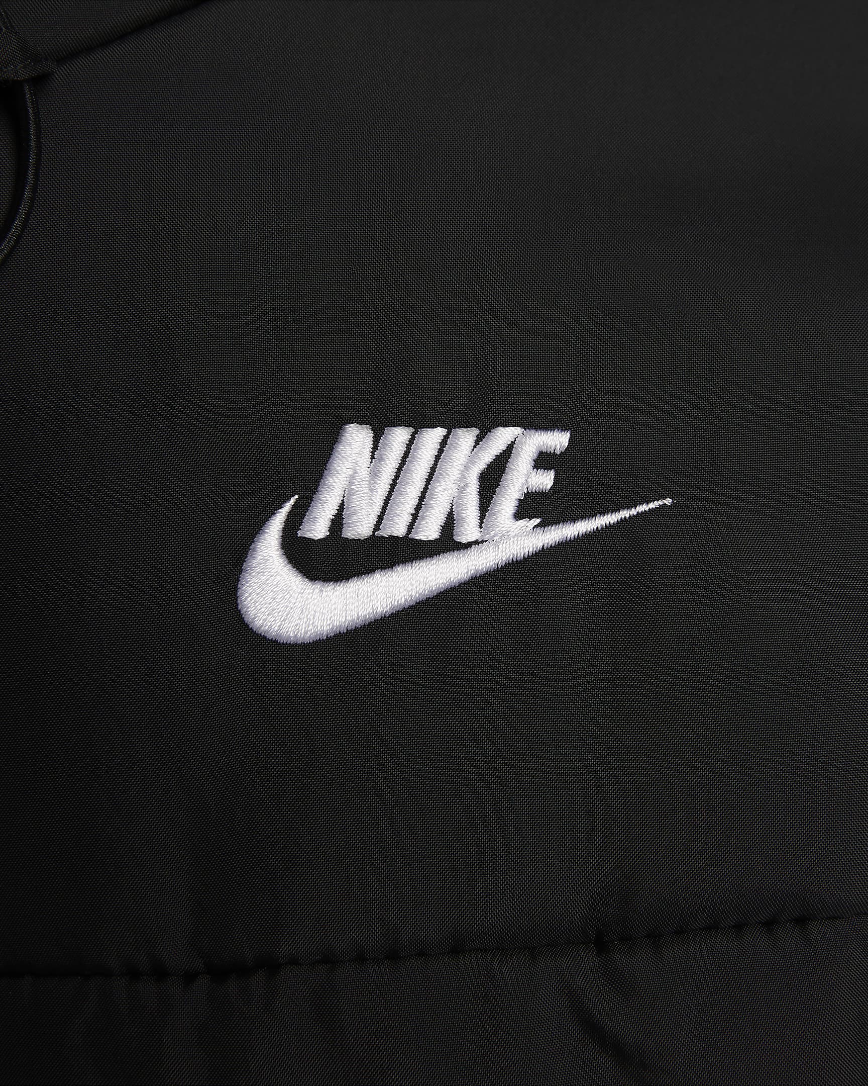 JACKET WMNS NIKE NSW ESSTL THRMR CLSC PUFFER (FB7672-010)