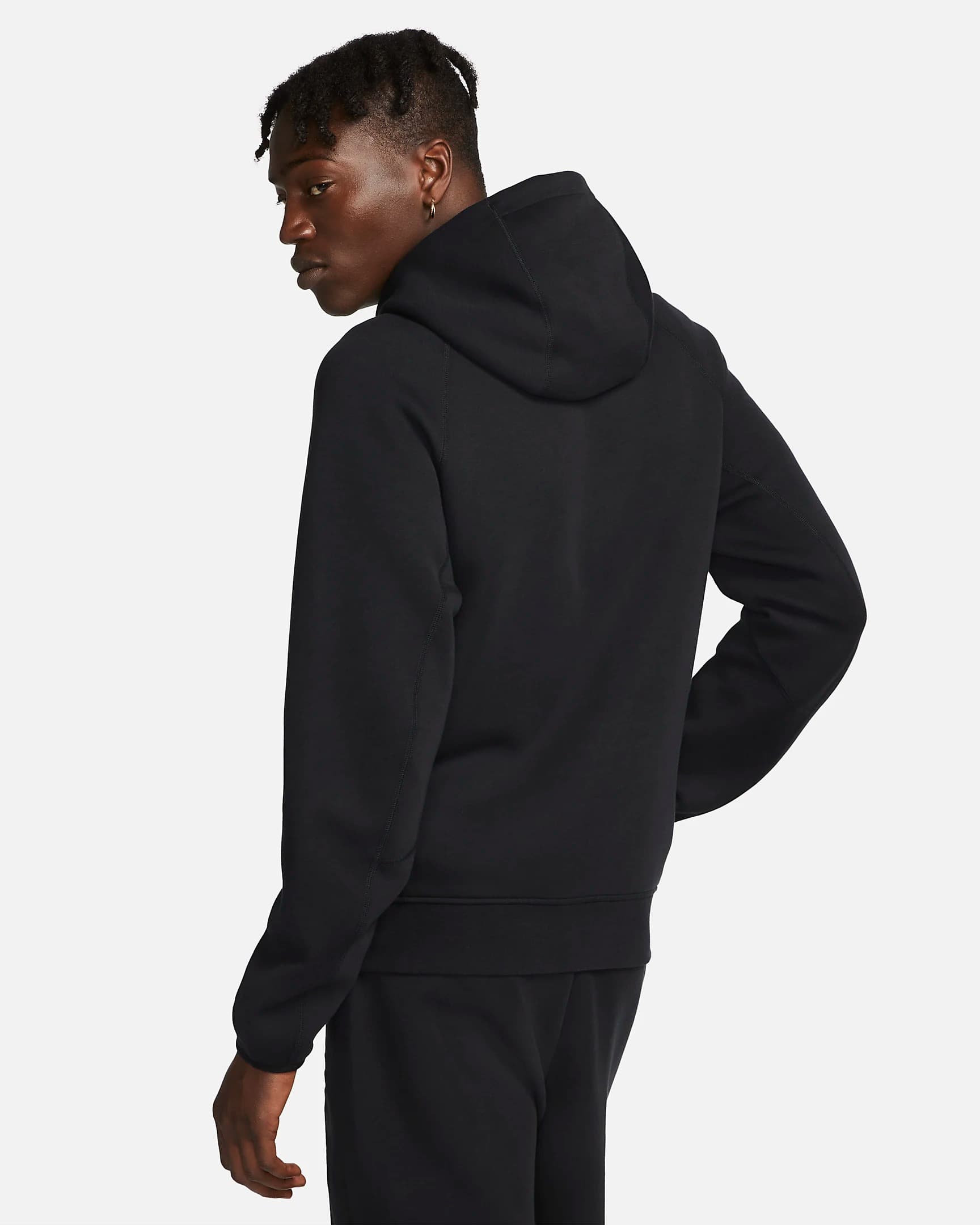 ТОЛСТОВКА NIKE M NK TCH PO HOODIE (FB8016-010)
