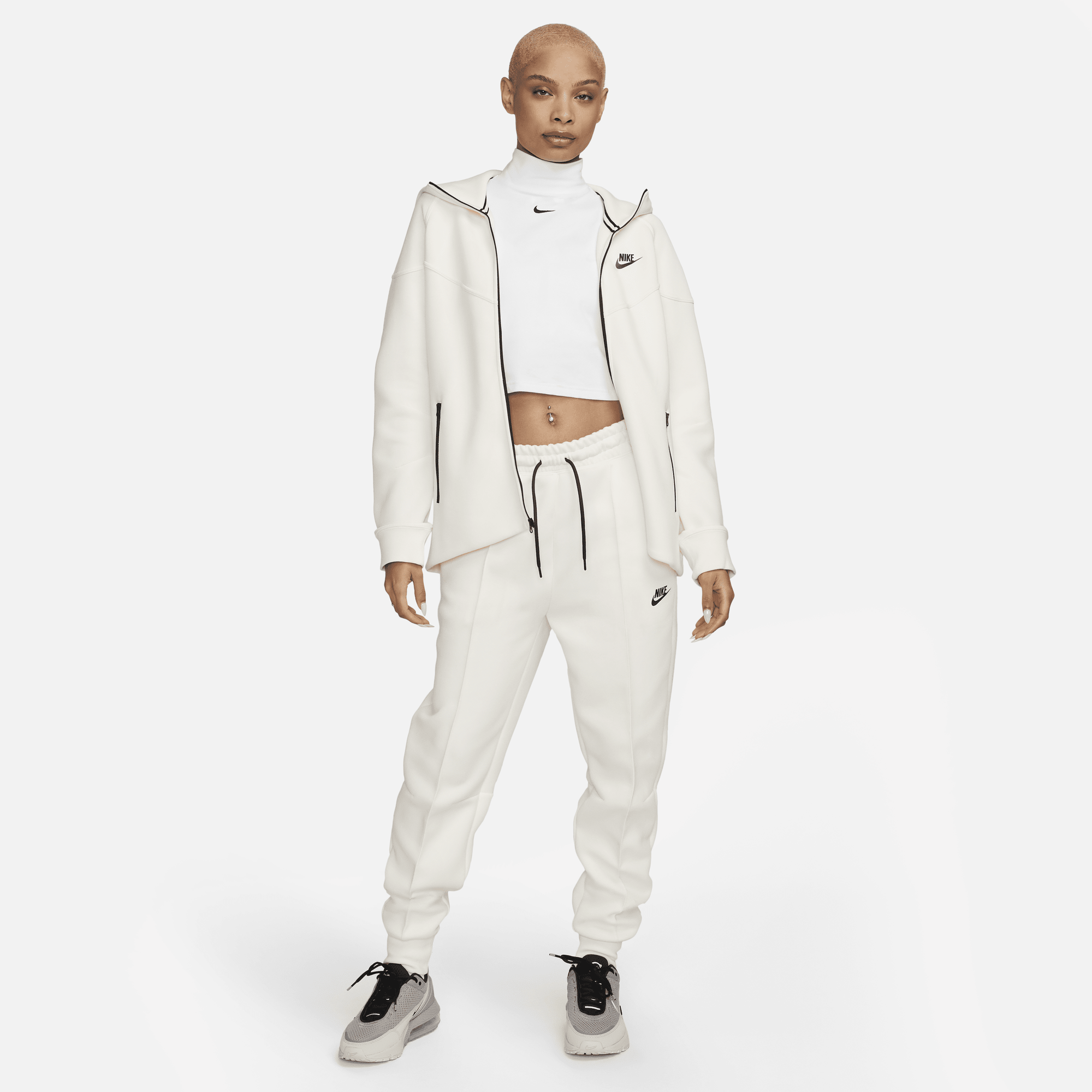 SWEATSHIRT WMNS NIKE NSW TCH FLC WR FZ HDY (FB8338-110)