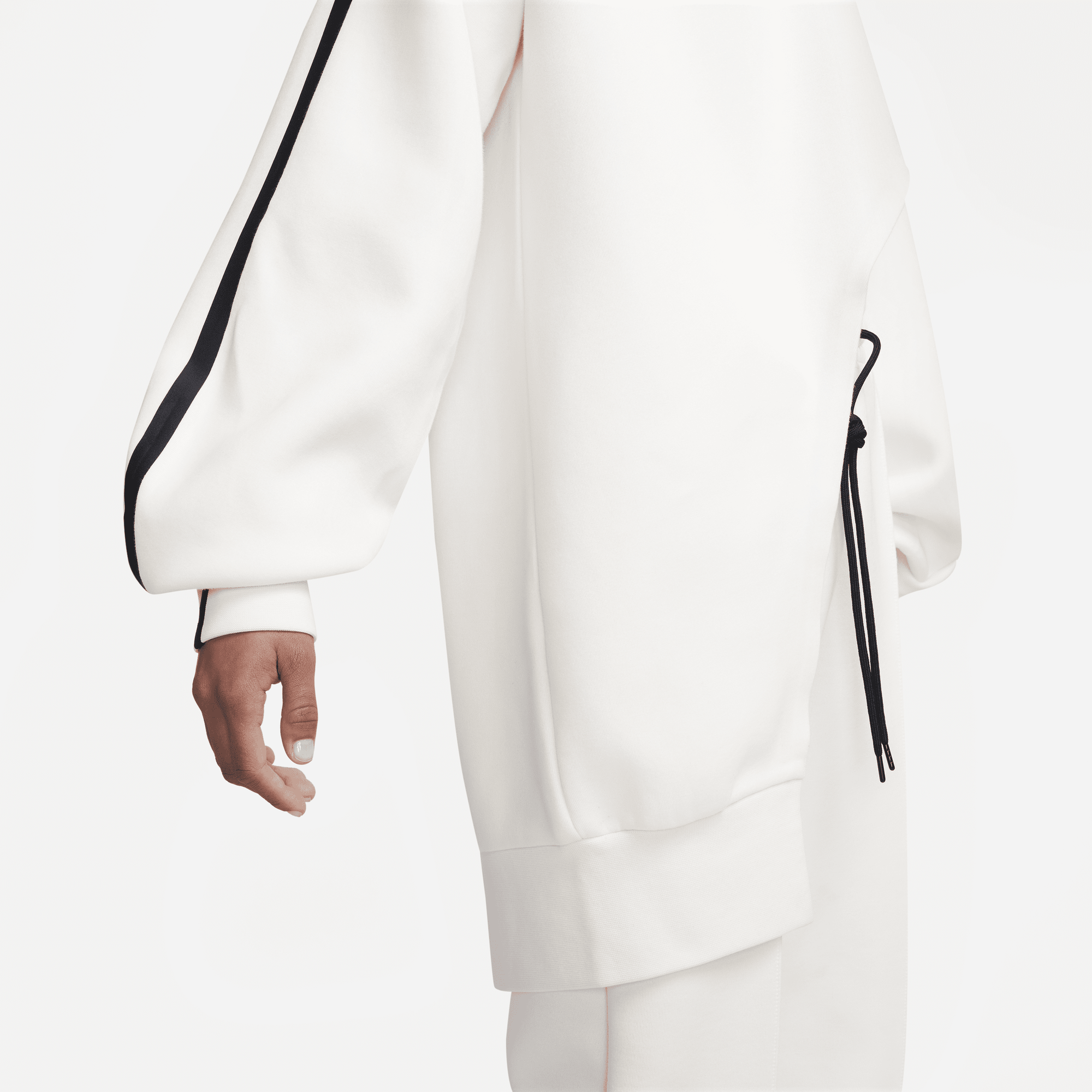 SWEATSHIRT W NIKE NSW TCH FLC OS ASYM HDY (FN7123-110)