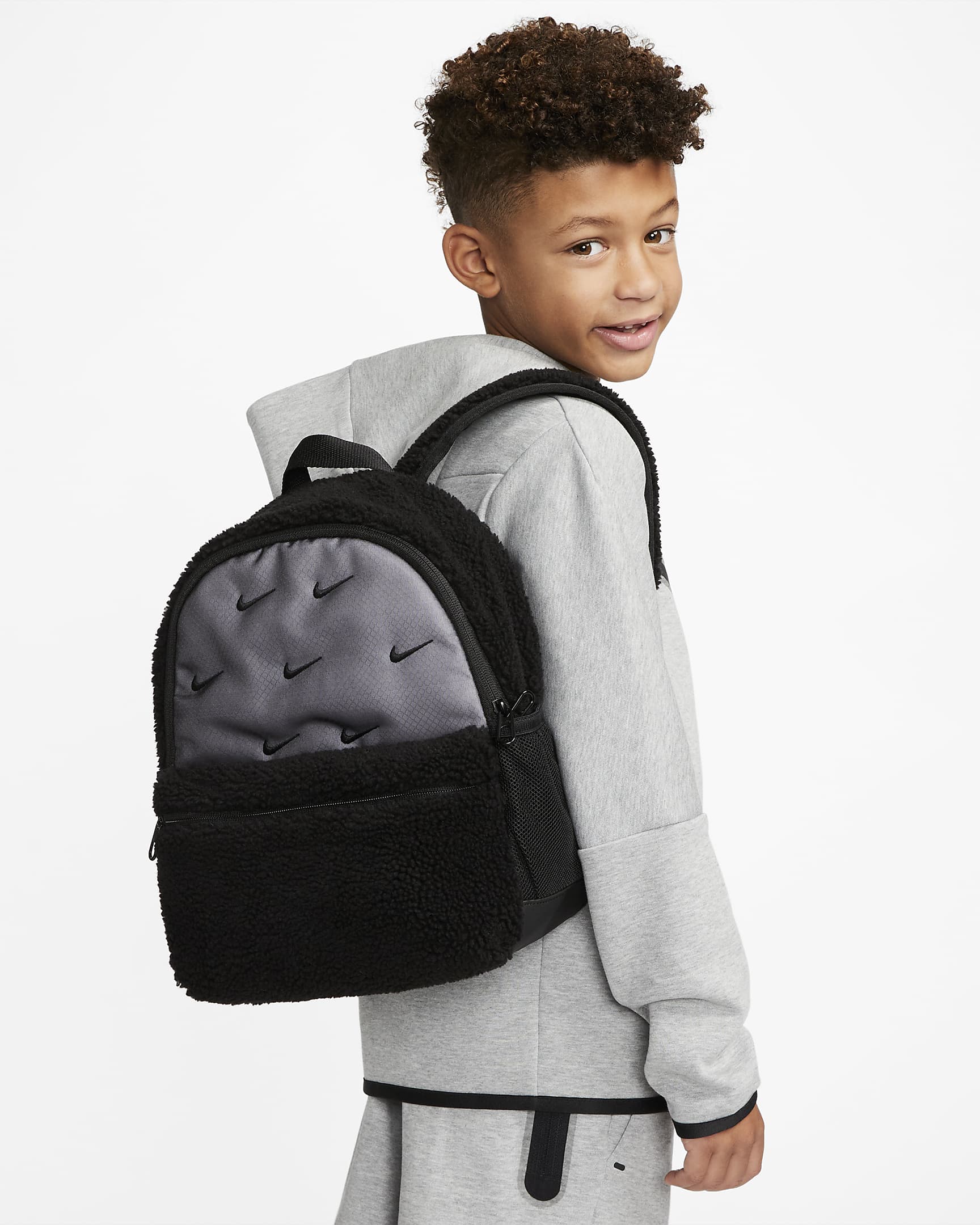 TEEN BACKPACK NIKE Y BRSLA JDI MINI BKPK SHRPA (DQ5340-010)