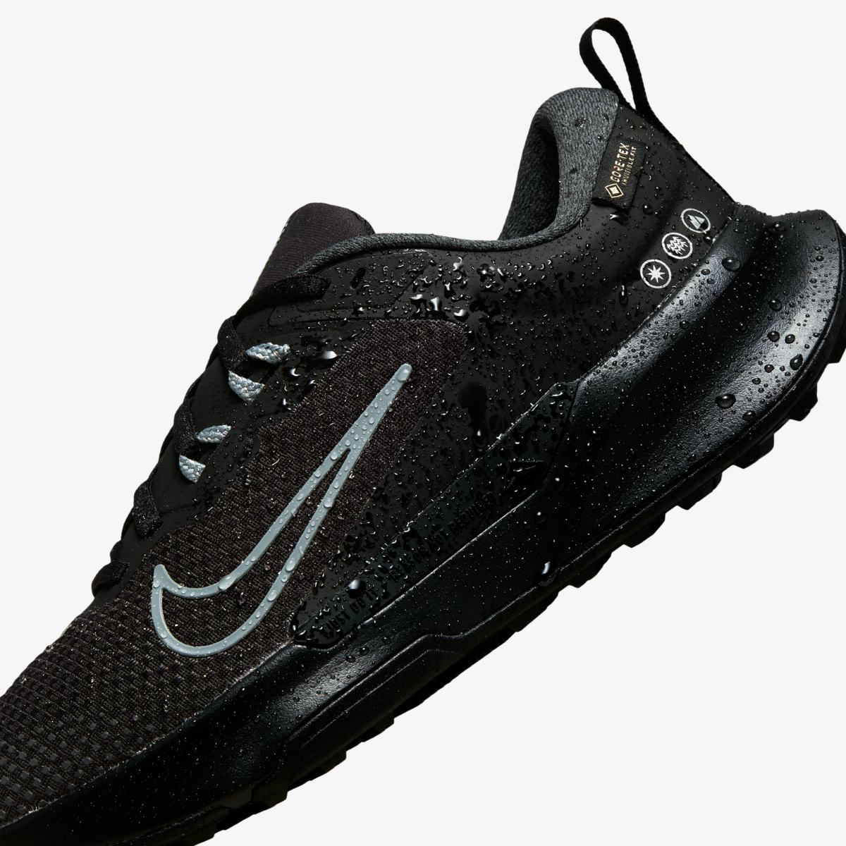 WMNS NIKE JUNIPER TRAIL 2 GTX SNEAKERS (FB2065-001)