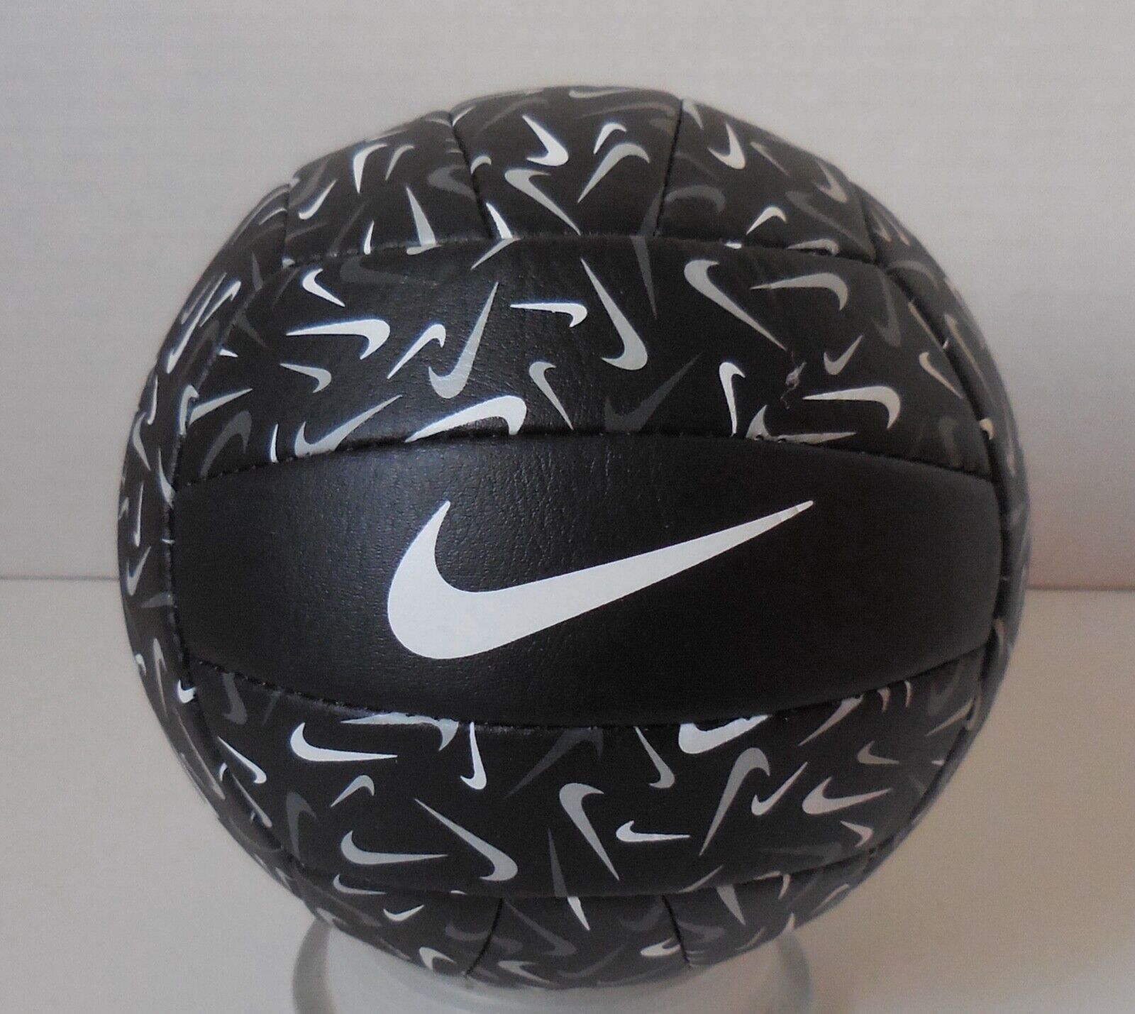 VOLLEYBALL NIKE SKILLS VOLLEYBALL 03 (N.000.1824.046.03)