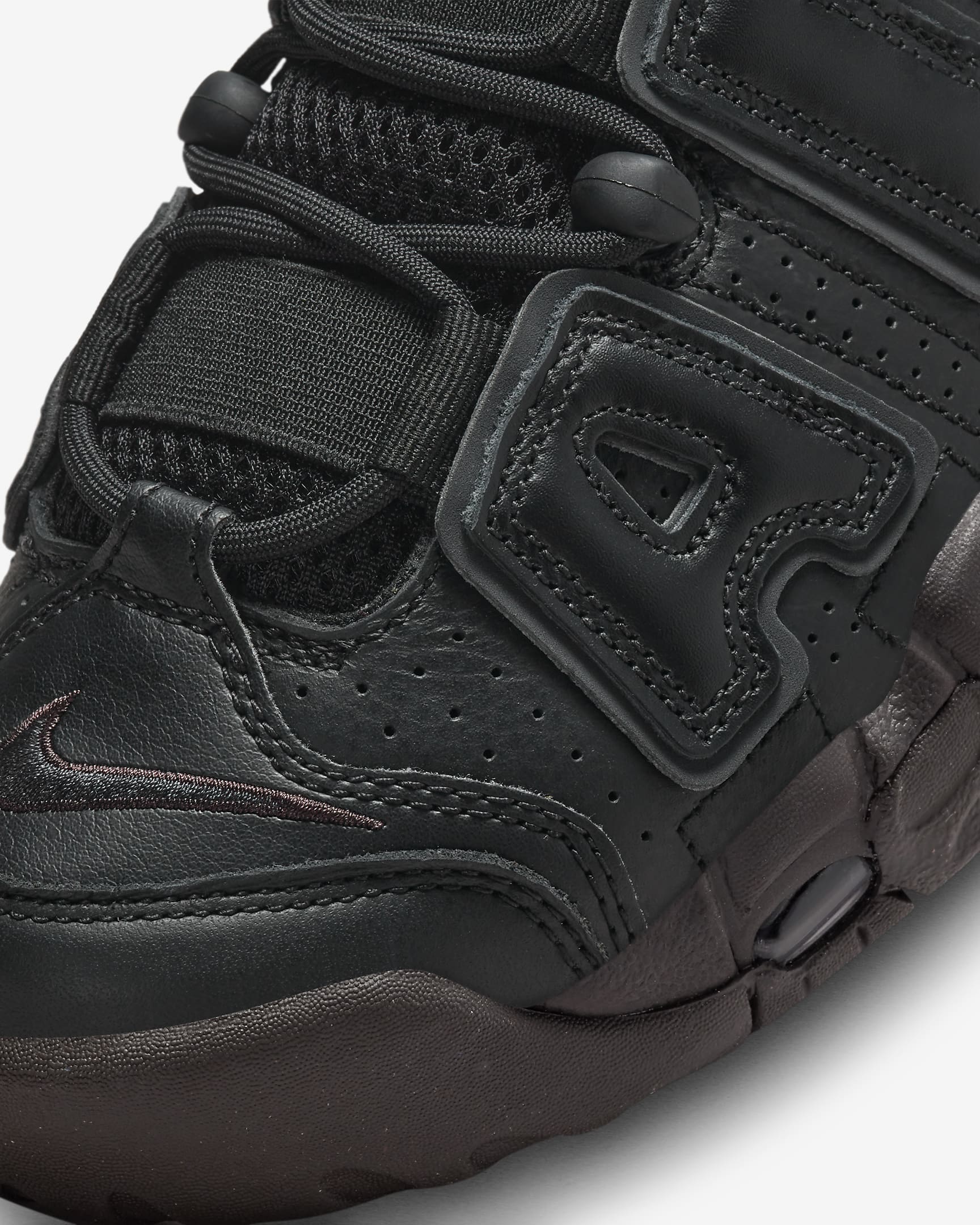 WMNS AIR MORE UPTEMPO SNEAKERS (DV1137-001)