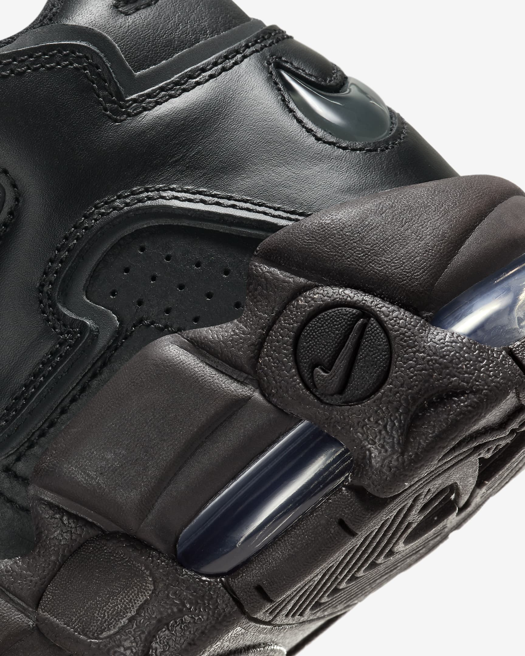 WMNS AIR MORE UPTEMPO SNEAKERS (DV1137-001)