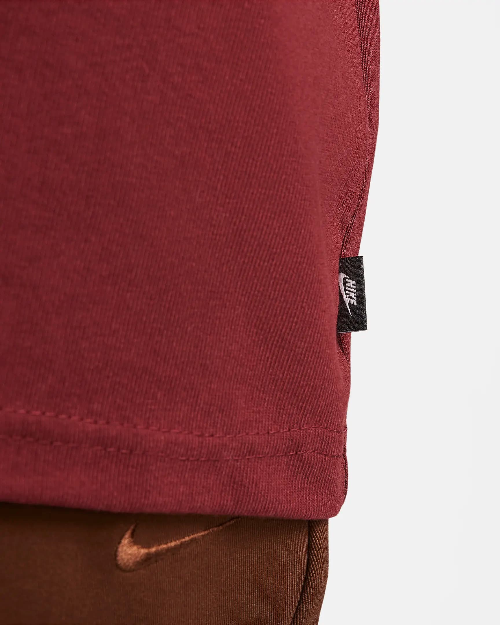 МУЖСКАЯ ФУТБОЛКА NIKE M NSW PREM ESSNTL SUST TEE (DO7392-619)