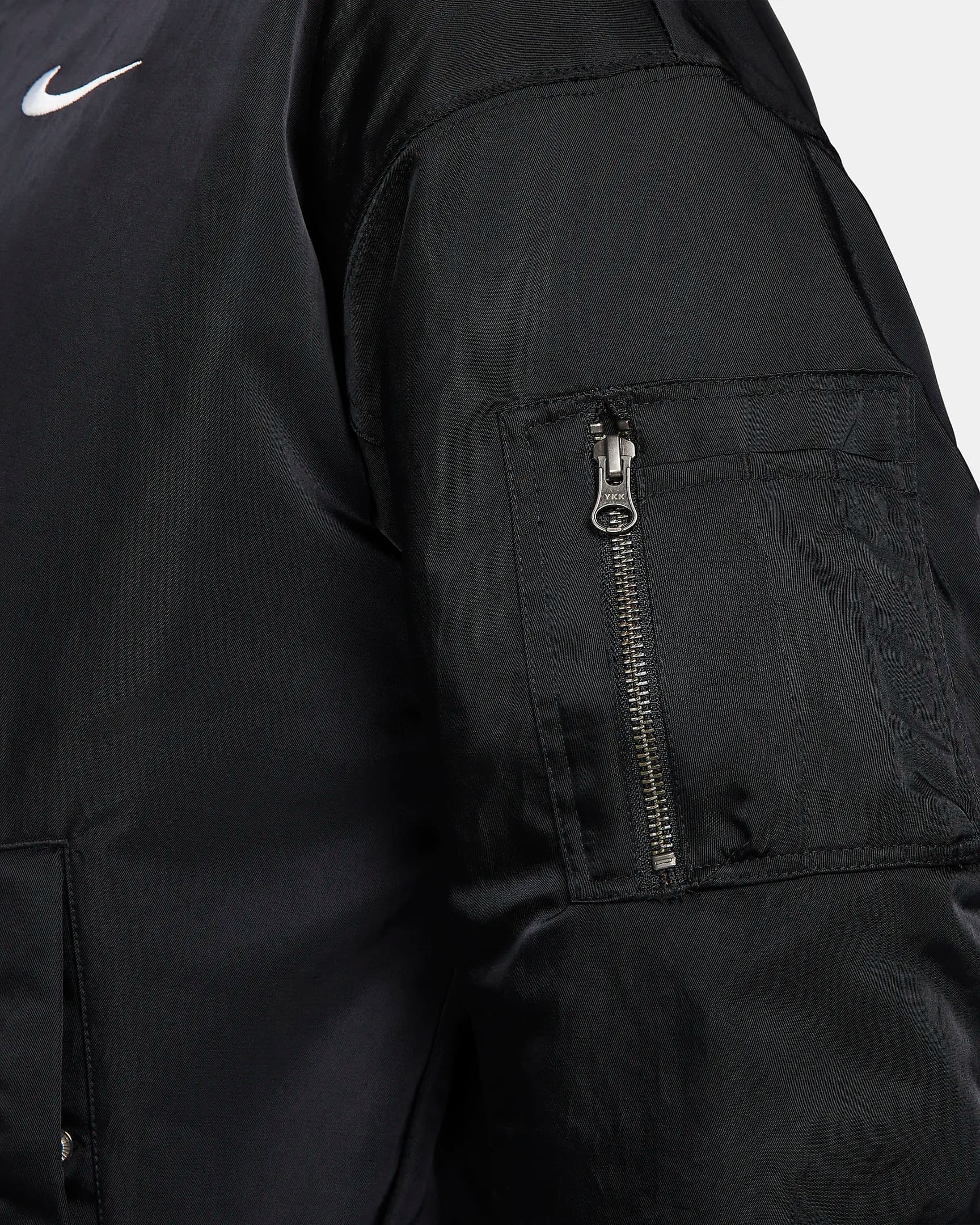 REVERSE BOMBER WMNS NIKE NSW VRSTY JKT (DV7876-010)