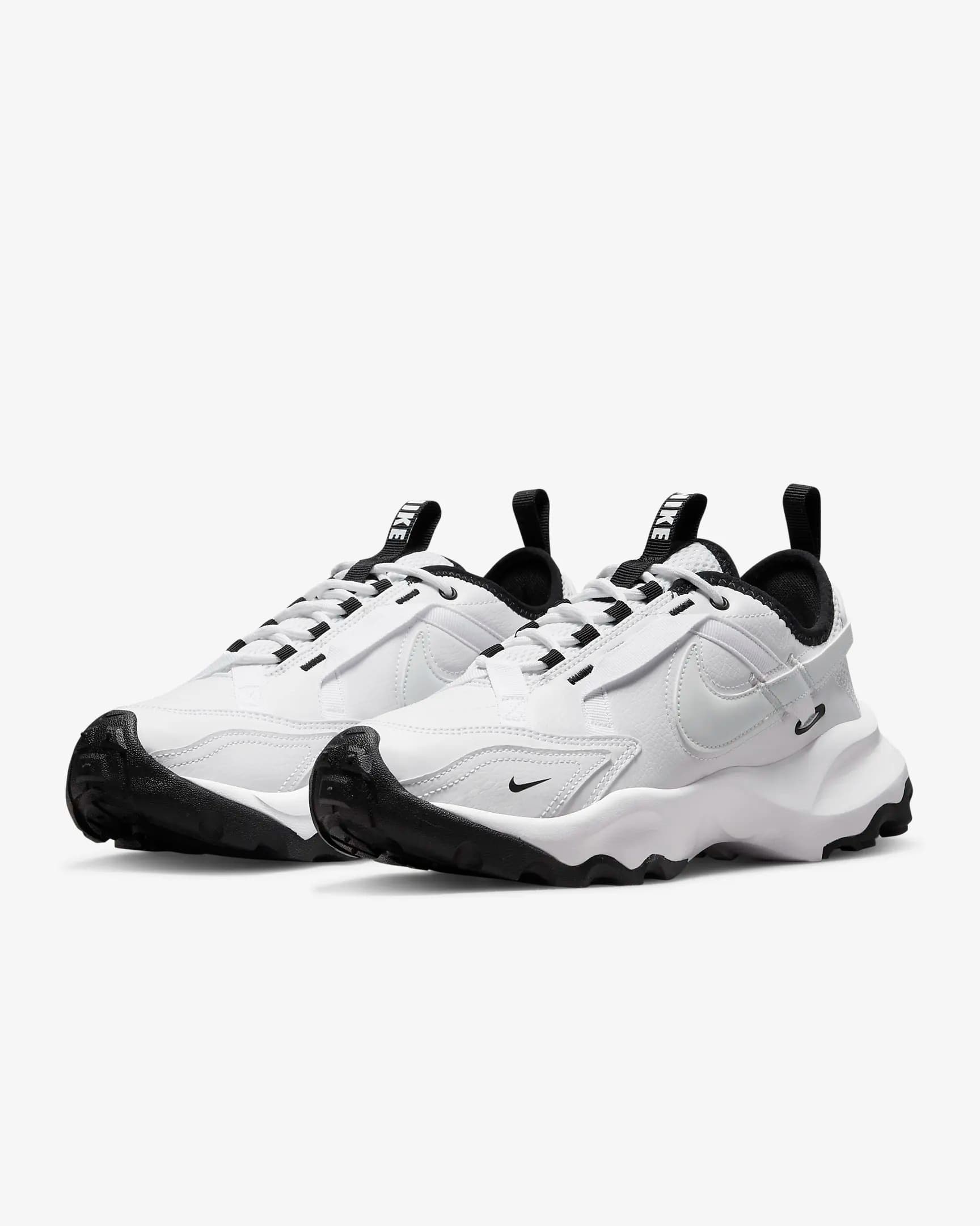 WOMEN'S SNEAKERS NIKE TC 7900 (DR7851-100)
