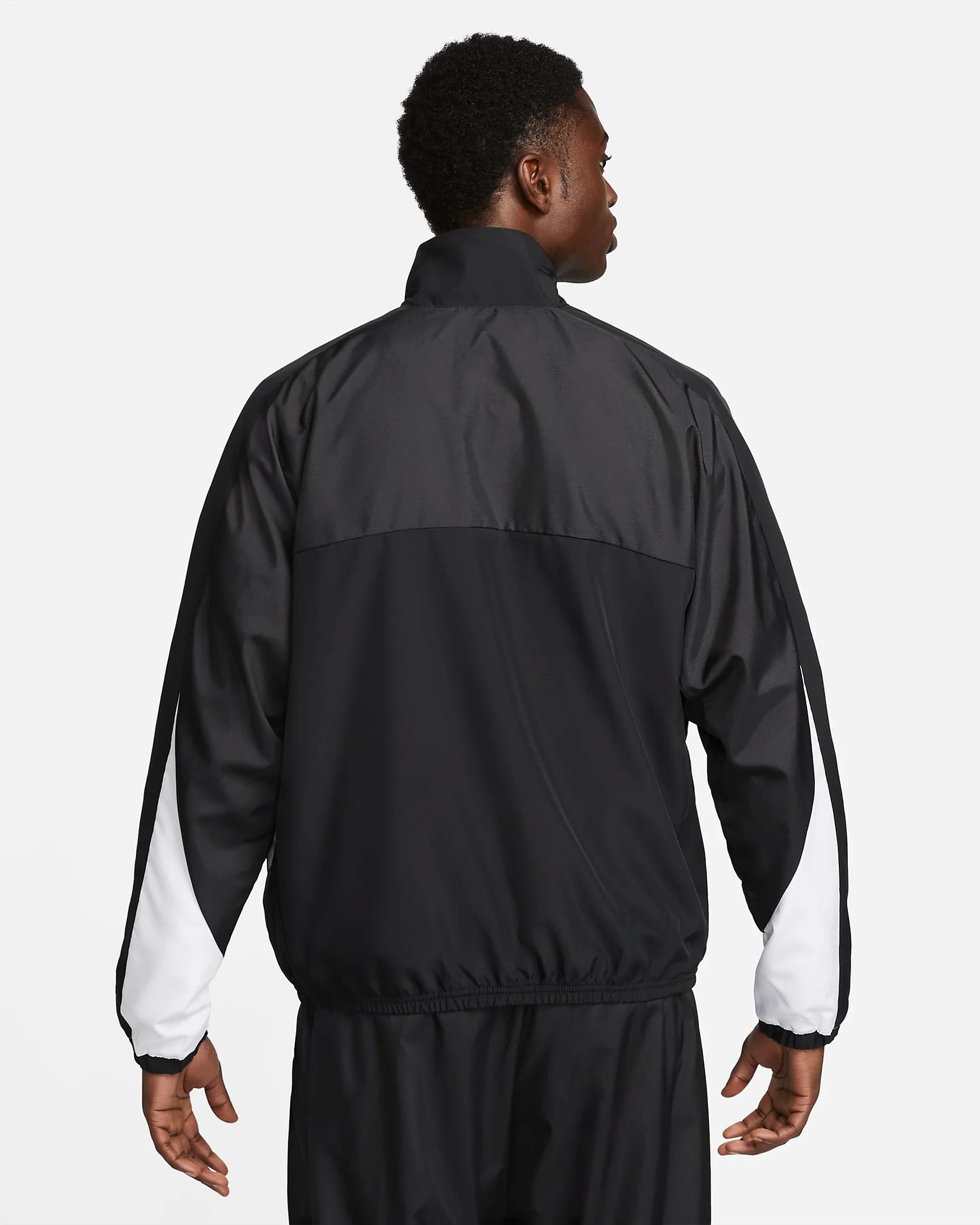 ВІТРОВКА NIKE M NK STR TFV WVN JKT (FB6980-010)