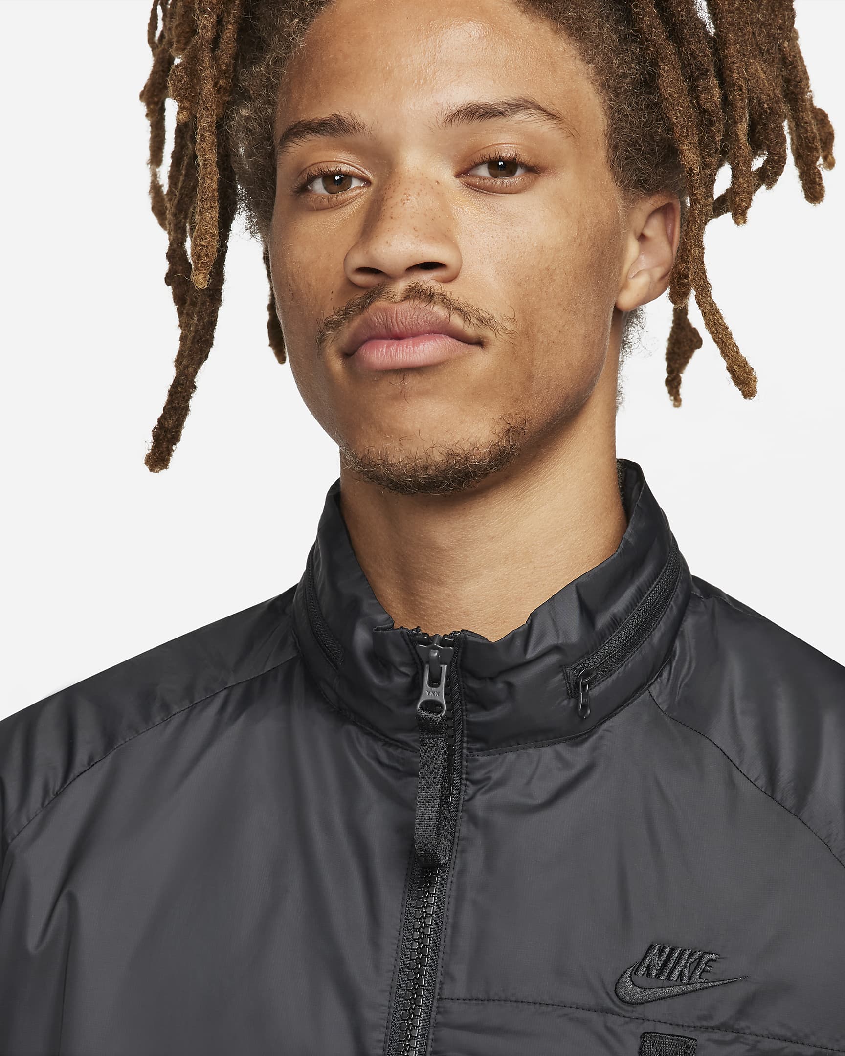 ВЕТРОВКА NIKE M NK TCH WVN N24 LND PKBL JKT (FB7903-010)