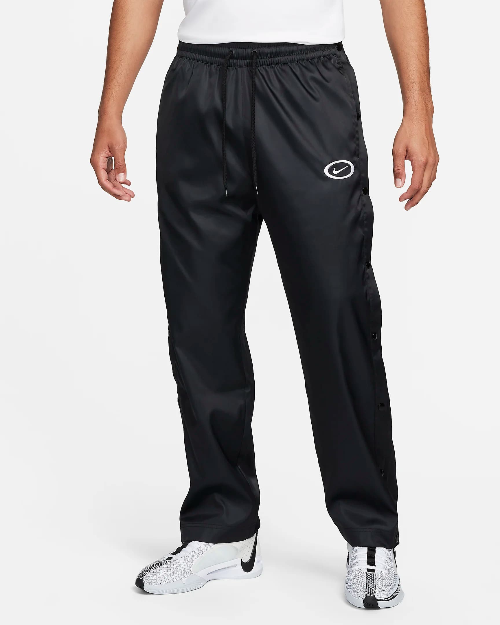 ШТАНЫ NIKE M NK DNA WVN PANT TA RPL SSNL (FN2726-010)