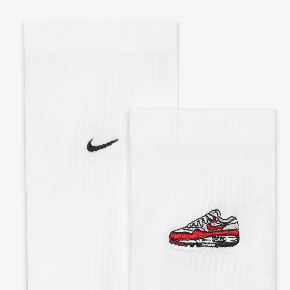 NIKE EVERYDAY PLUS CUSH CREW 1 SOCKS (FQ0327-100)