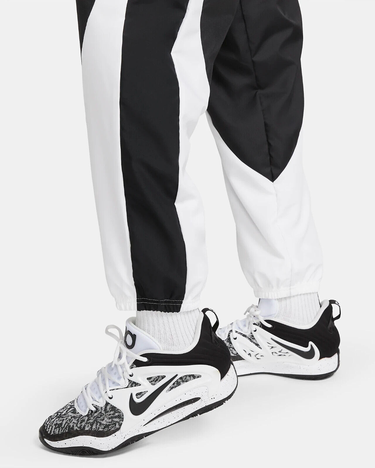 ШТАНЫ NIKE M NK STRTFV WVN PANT (FB6966-010)