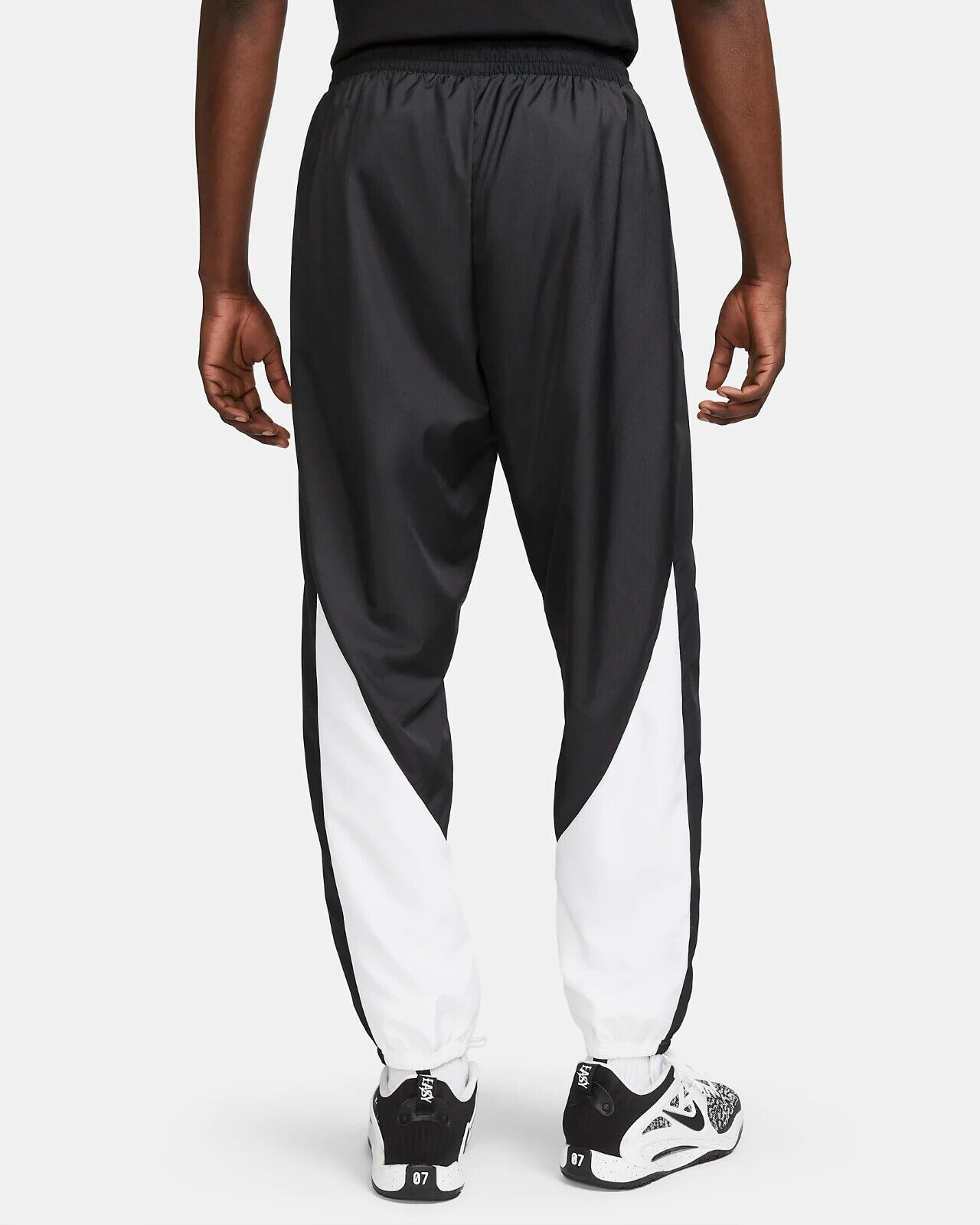 ШТАНЫ NIKE M NK STRTFV WVN PANT (FB6966-010)