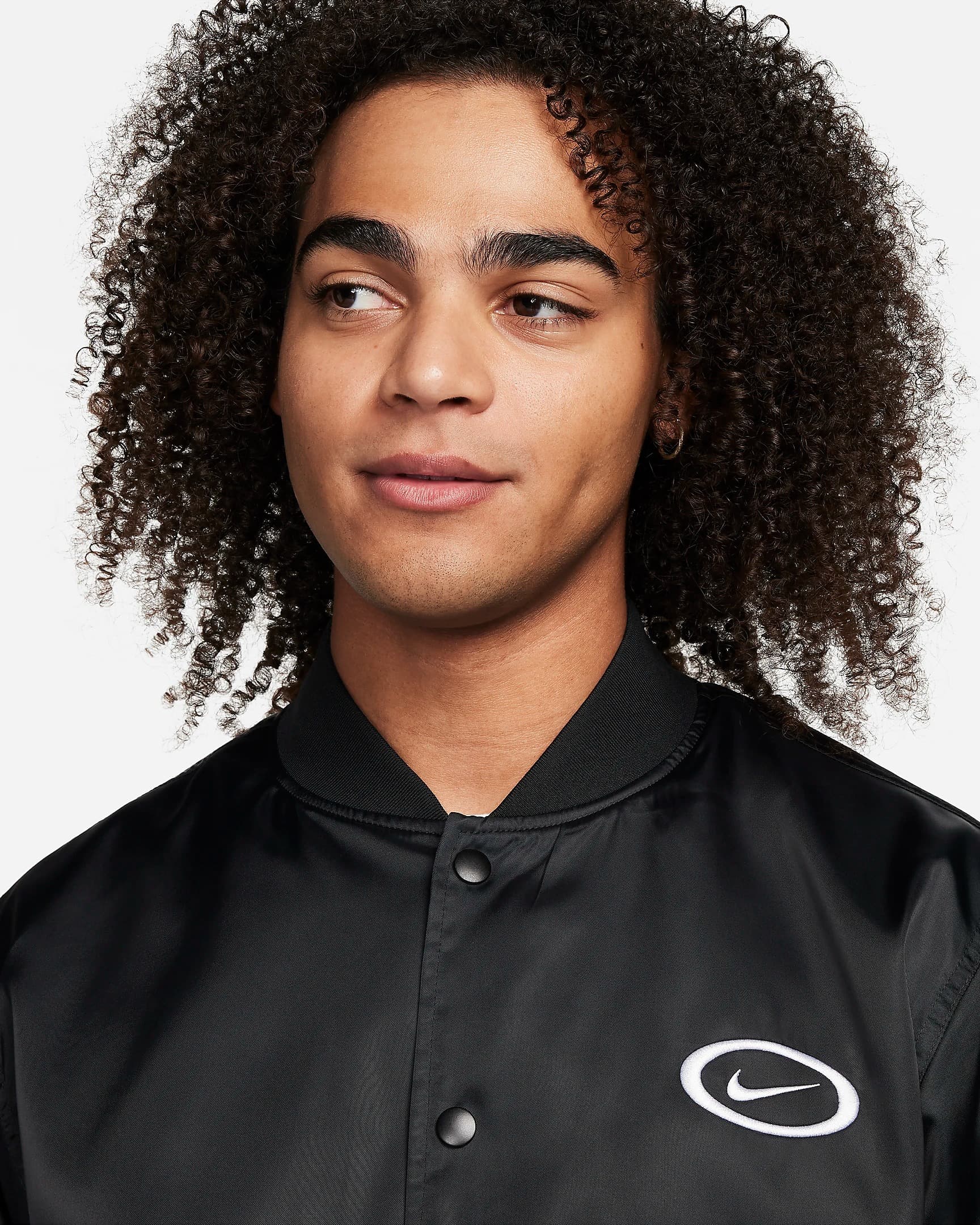 БОМБЕР NIKE M NK DNA WVN JKT RPL SSNL (FN2724-010)