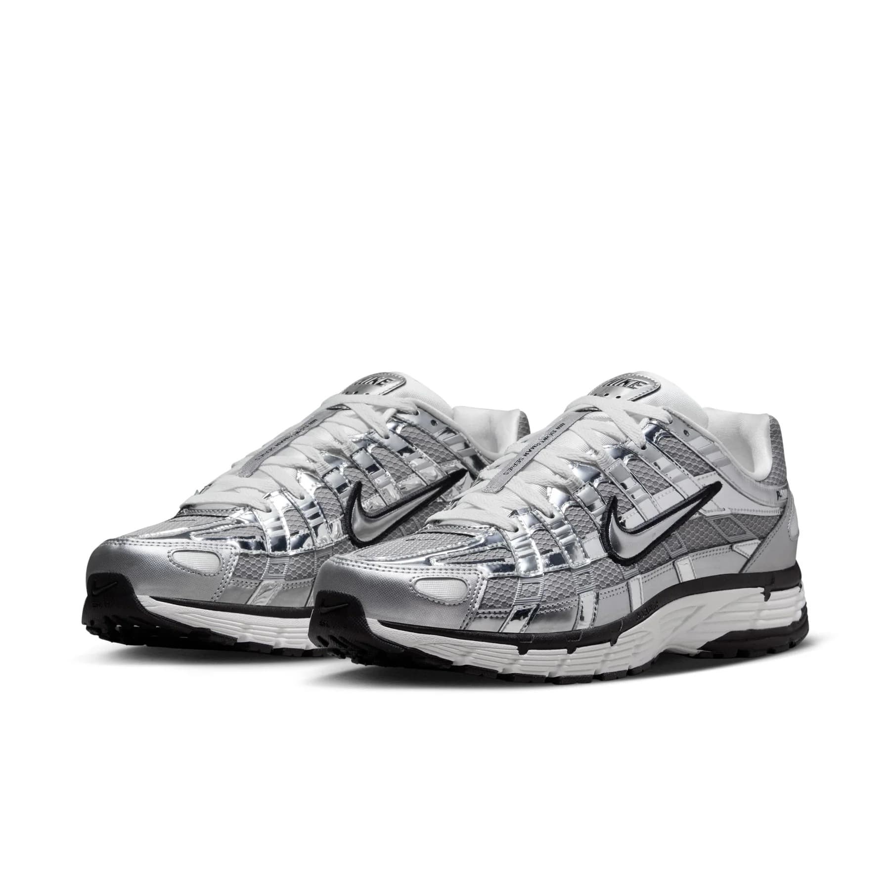ЧОЛОВІЧІ КРОСІВКИ NIKE P-6000 (CN0149-001)