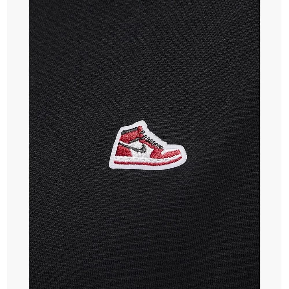 MEN'S JORDAN BRAND SNKR PTCH SS CREW T-SHIRT (FN5982-010)
