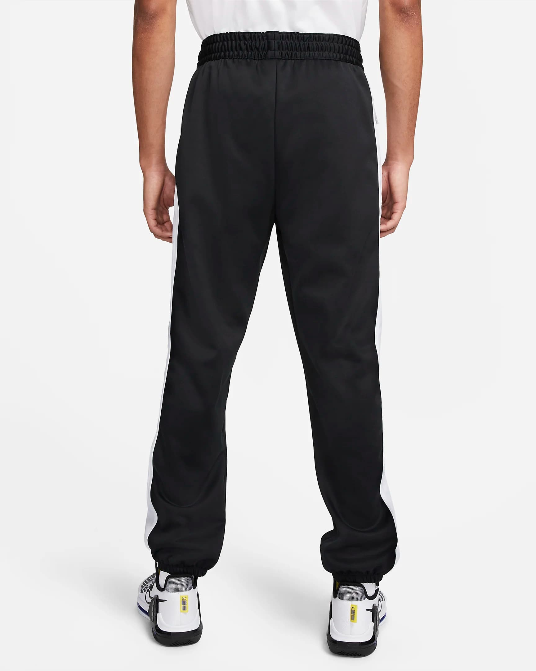 МУЖСКИЕ СПОРТИВНЫЕ ШТАНЫ NIKE TF STARTING 5 FLEECE PANT (DQ5824-010)