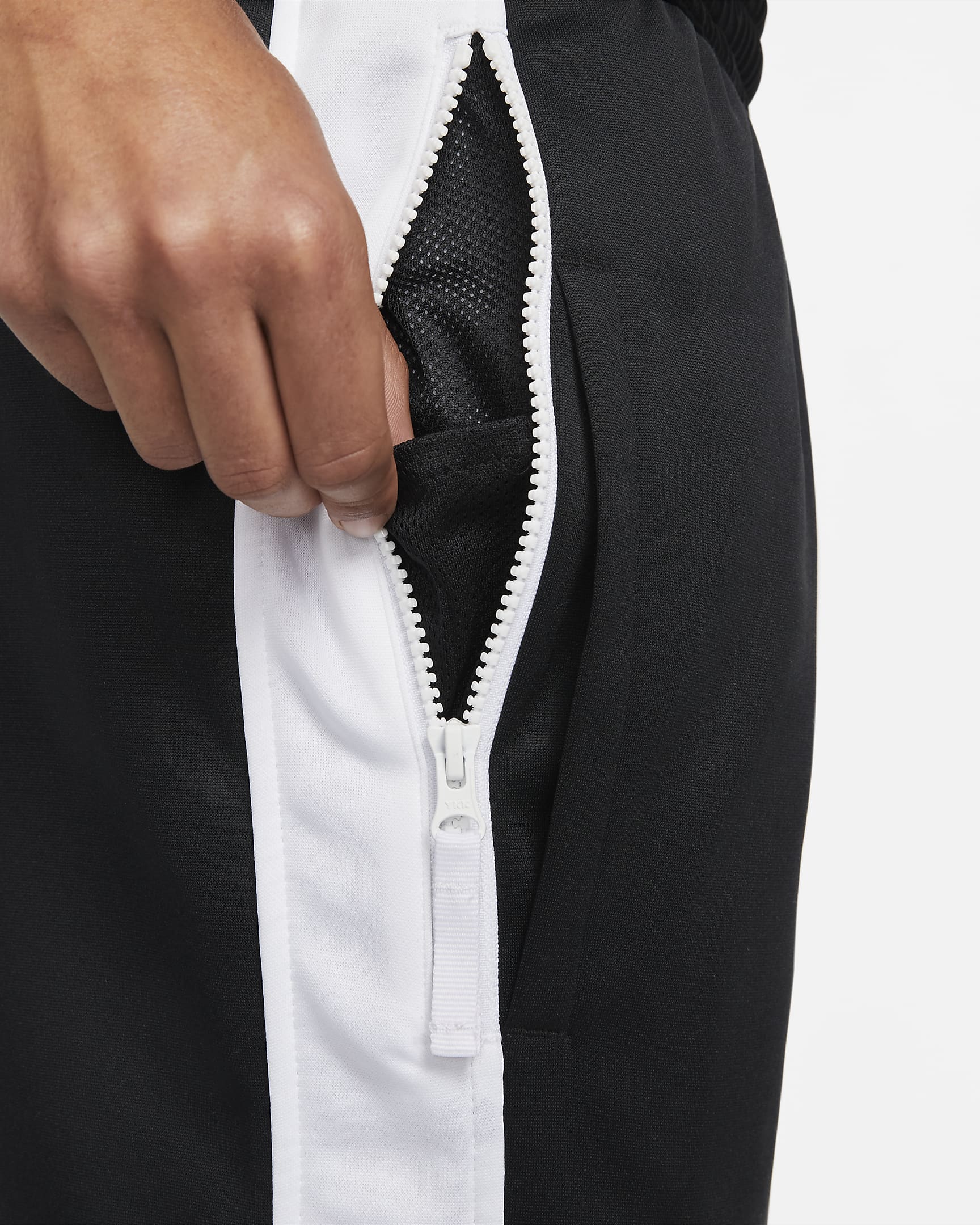 МУЖСКИЕ СПОРТИВНЫЕ ШТАНЫ NIKE TF STARTING 5 FLEECE PANT (DQ5824-010)