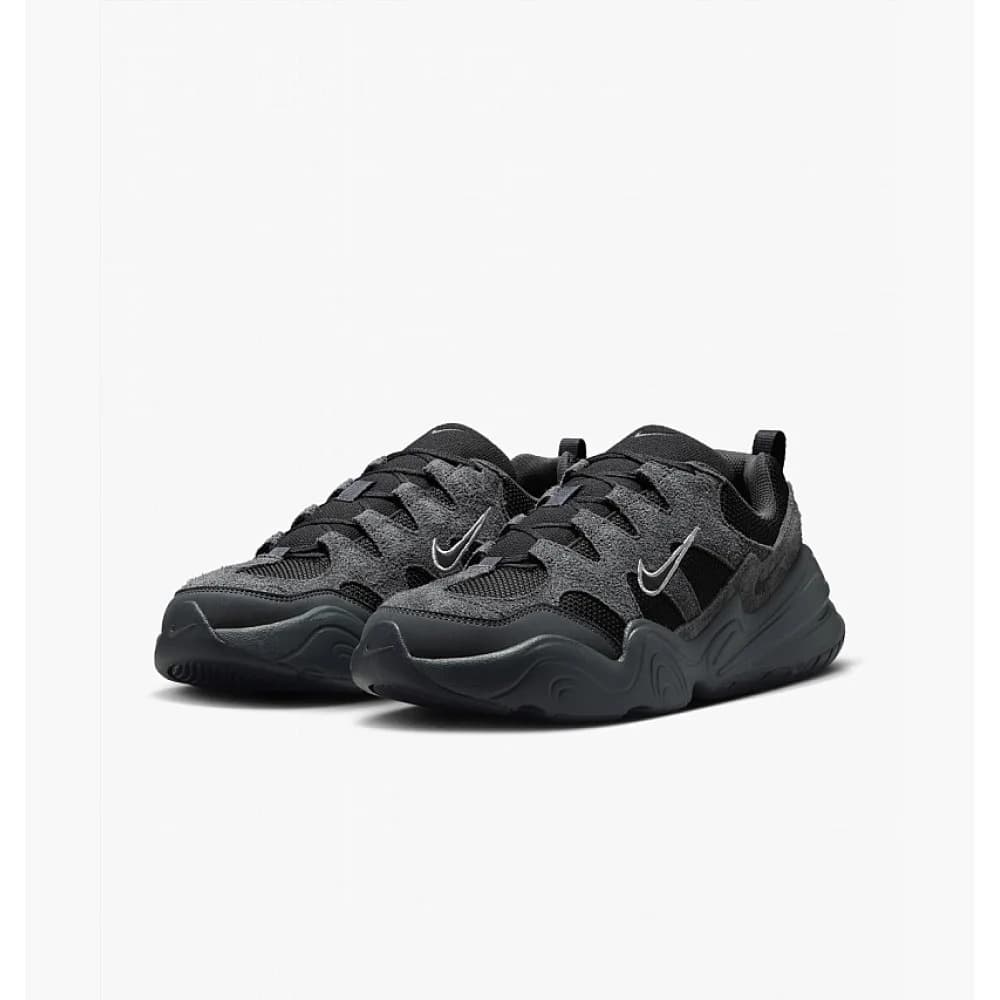 ЧОЛОВІЧІ КРОСІВКИ NIKE TECH HERA (FJ9532-001)