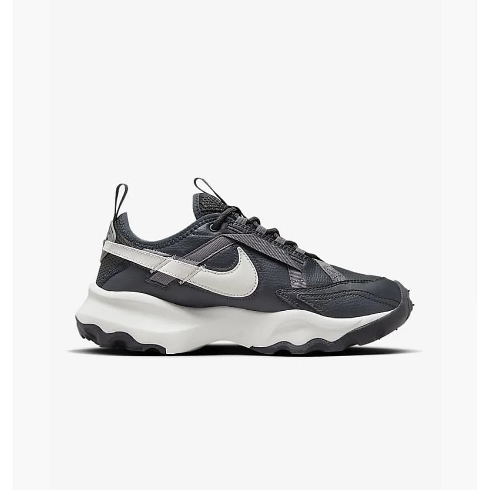 WOMEN'S SNEAKERS NIKE TC 7900 (DD9682-001)