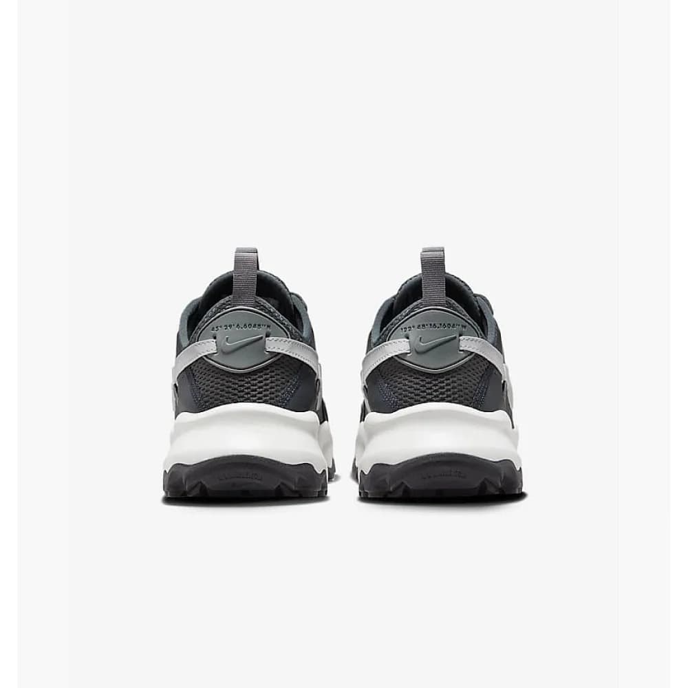 WOMEN'S SNEAKERS NIKE TC 7900 (DD9682-001)