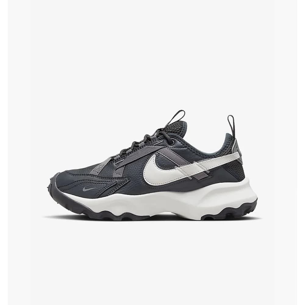 WOMEN'S SNEAKERS NIKE TC 7900 (DD9682-001)