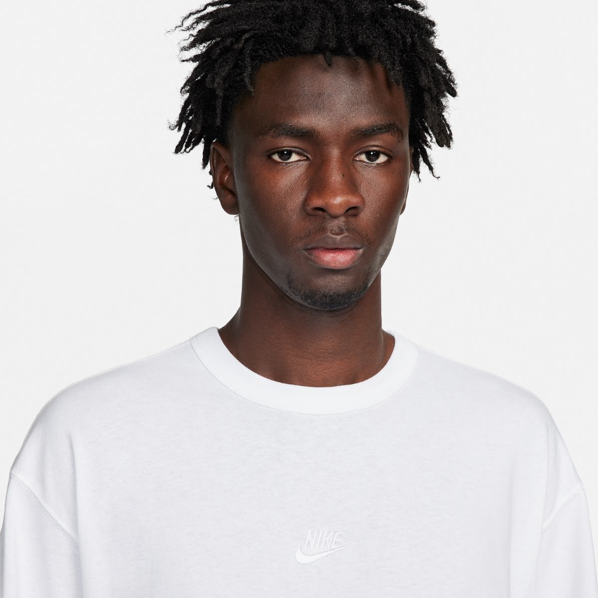 MEN'S NIKE M NSW PREM ESSNTL SUST TEE T-SHIRT (DO7392-101)