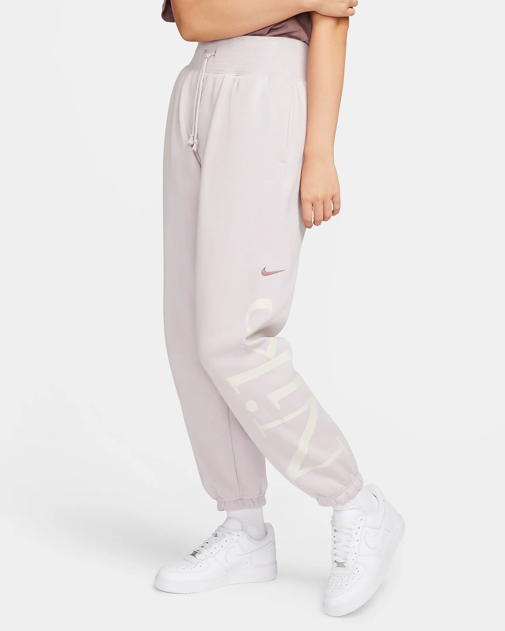 WOMEN'S PANTS NIKE NSW PHNX FLC OS LOGO SWTPNT (FN2552-019)