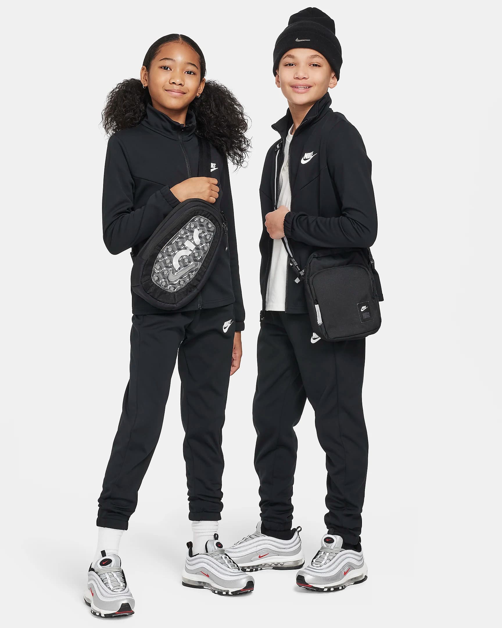 NIKE NSW TRACKSUIT POLY FZ HBR YOUNGER (FD3067-010)
