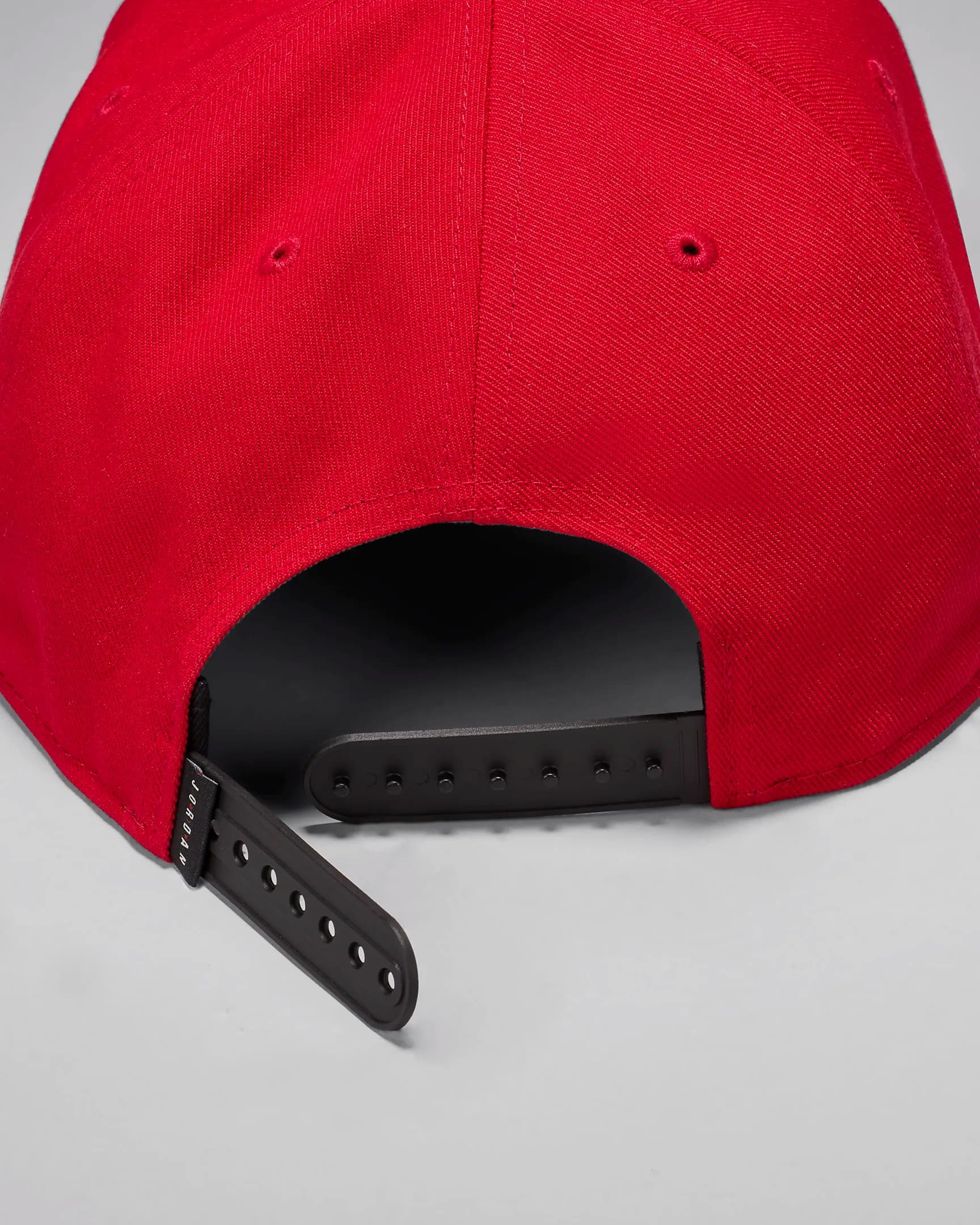 JORDAN PRO CAPS FB JUMPMAN CAP (FV5296-687)