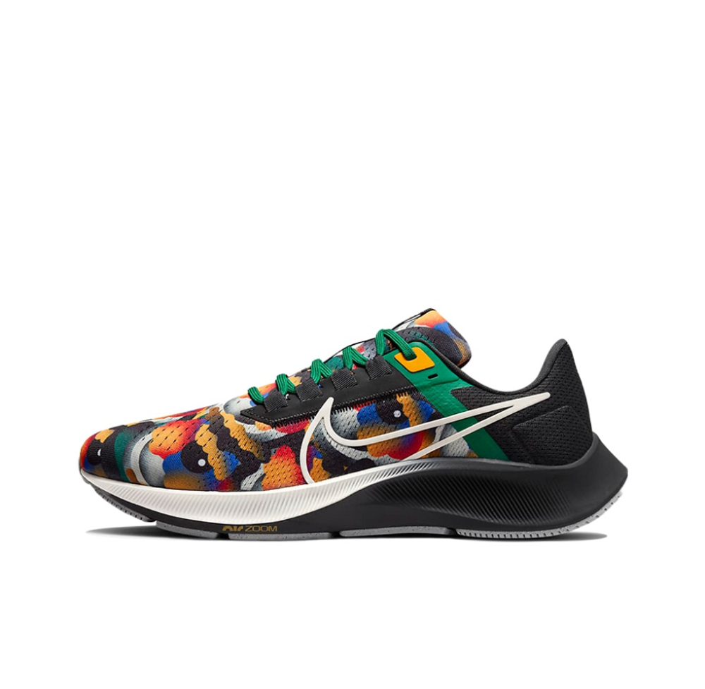 ЧОЛОВІЧІ КРОСІВКИ NIKE AIR ZOOM PEGASUS 38 JM (DO7763-900)