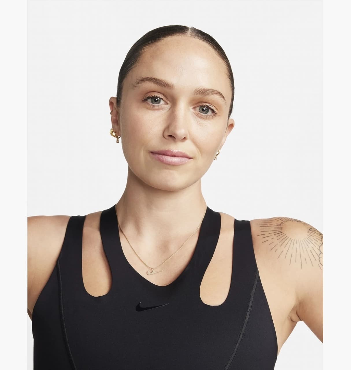 WOMEN'S SPORTS TOP NIKE FM DF BRA 24 (FQ2640-010)