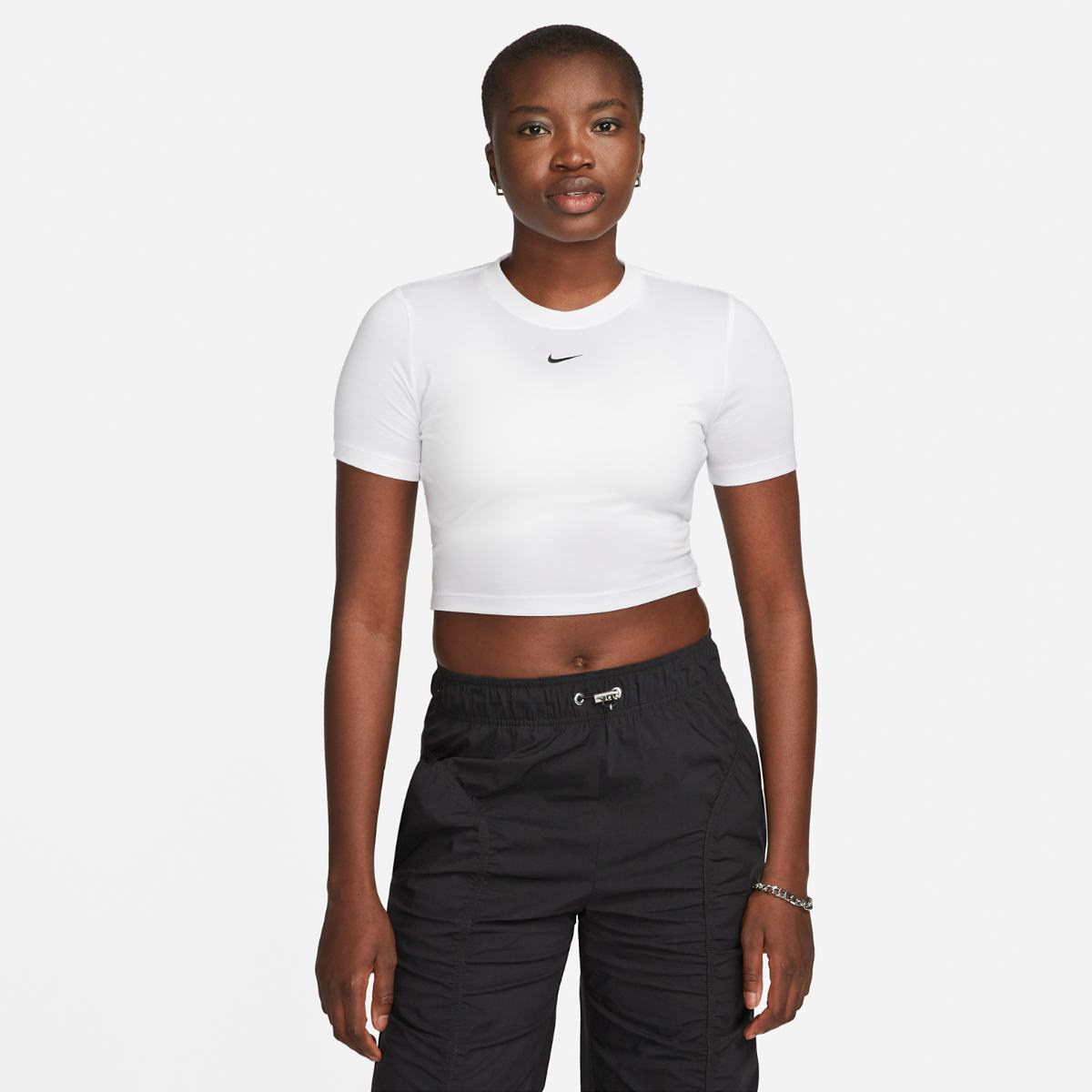 ЖІНОЧА ФУТБОЛКА NIKE NSW ESSNTL SLM CRP (FB2873-100)