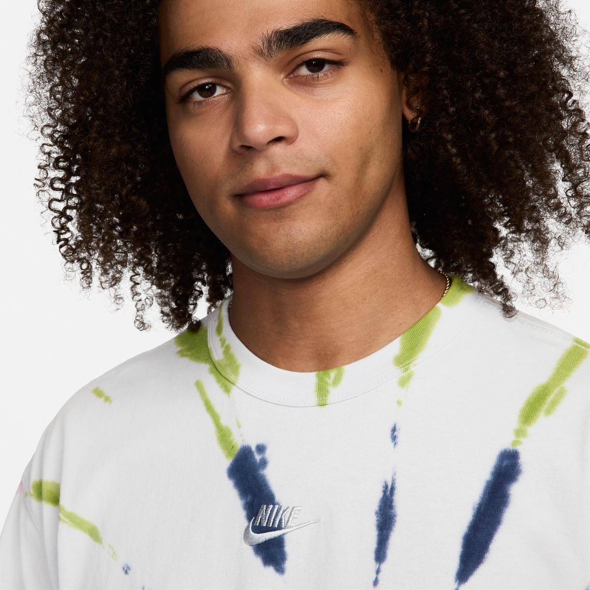 МУЖСКАЯ ФУТБОЛКА NIKE NSW TEE M90SSNL PREM ESSNTL (FV3780-043)