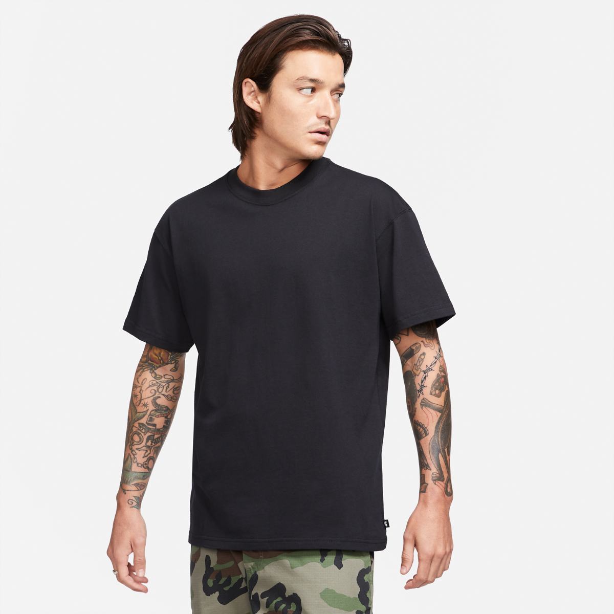ЧОЛОВІЧА ФУТБОЛКА NIKE SB TEE ESSENTIALS (DB9975-010)