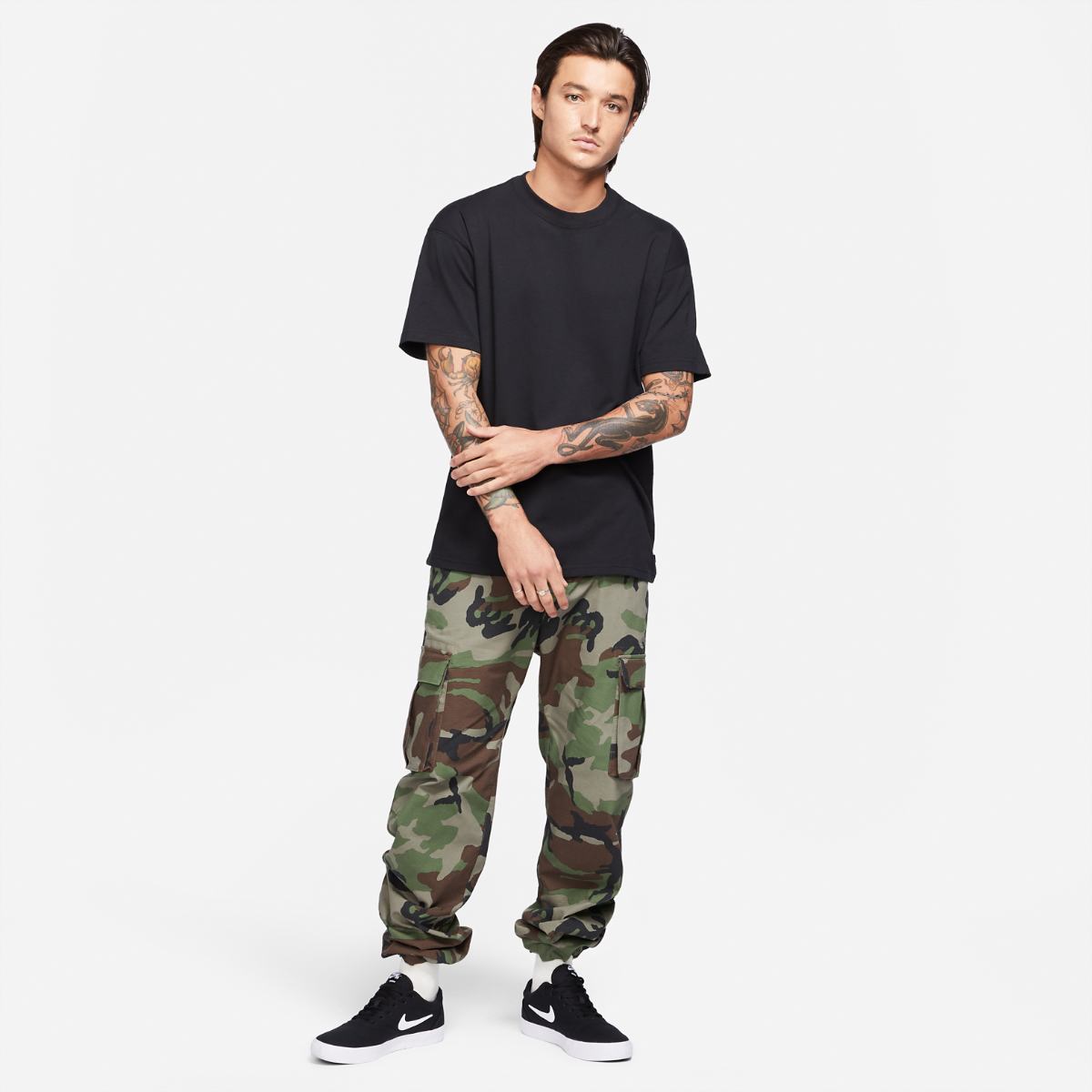 MEN'S NIKE SB TEE ESSENTIALS (DB9975-010)