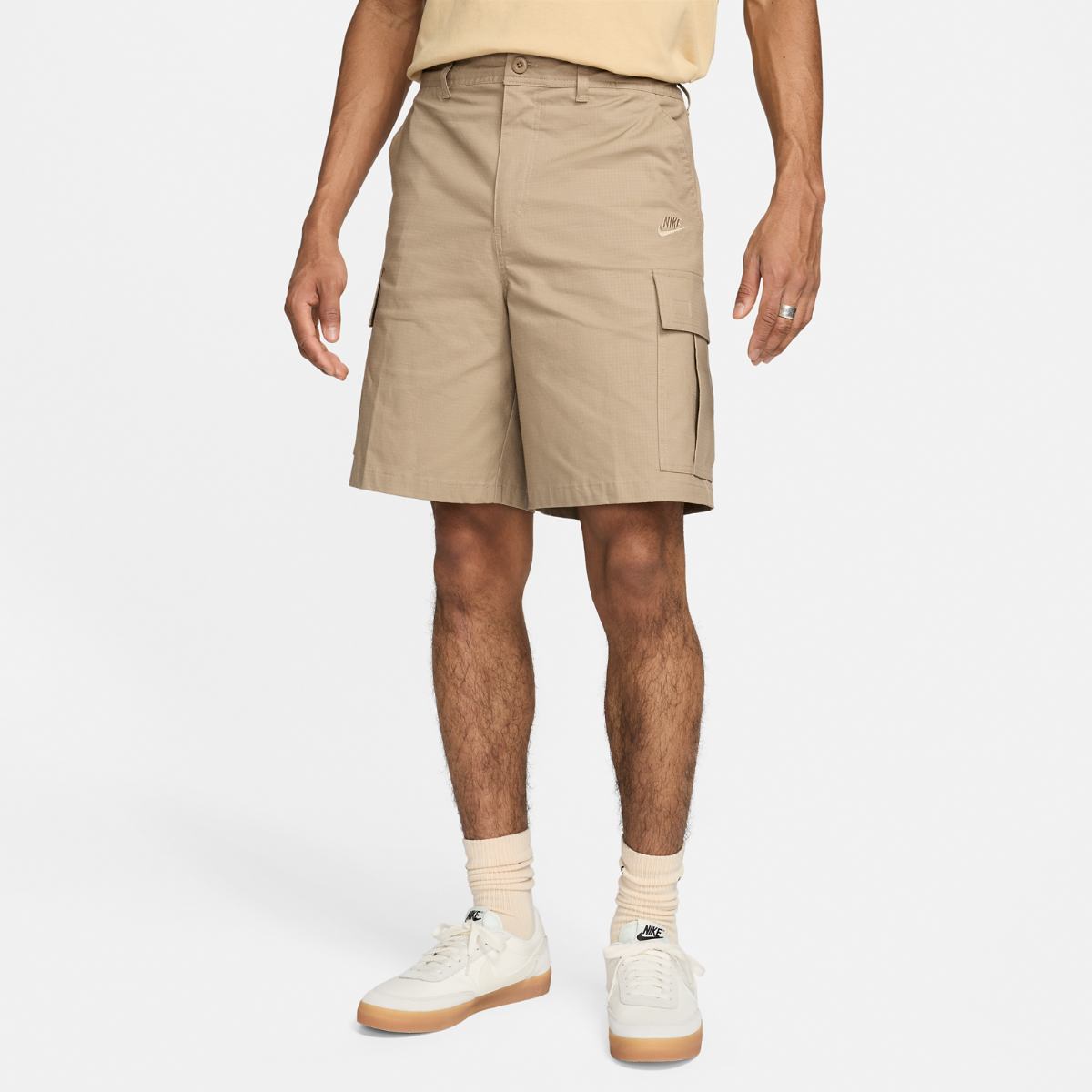 МУЖСКИЕ ШОРТЫ NIKE CLUB WVN CARGO SHORT (FN3517-247)