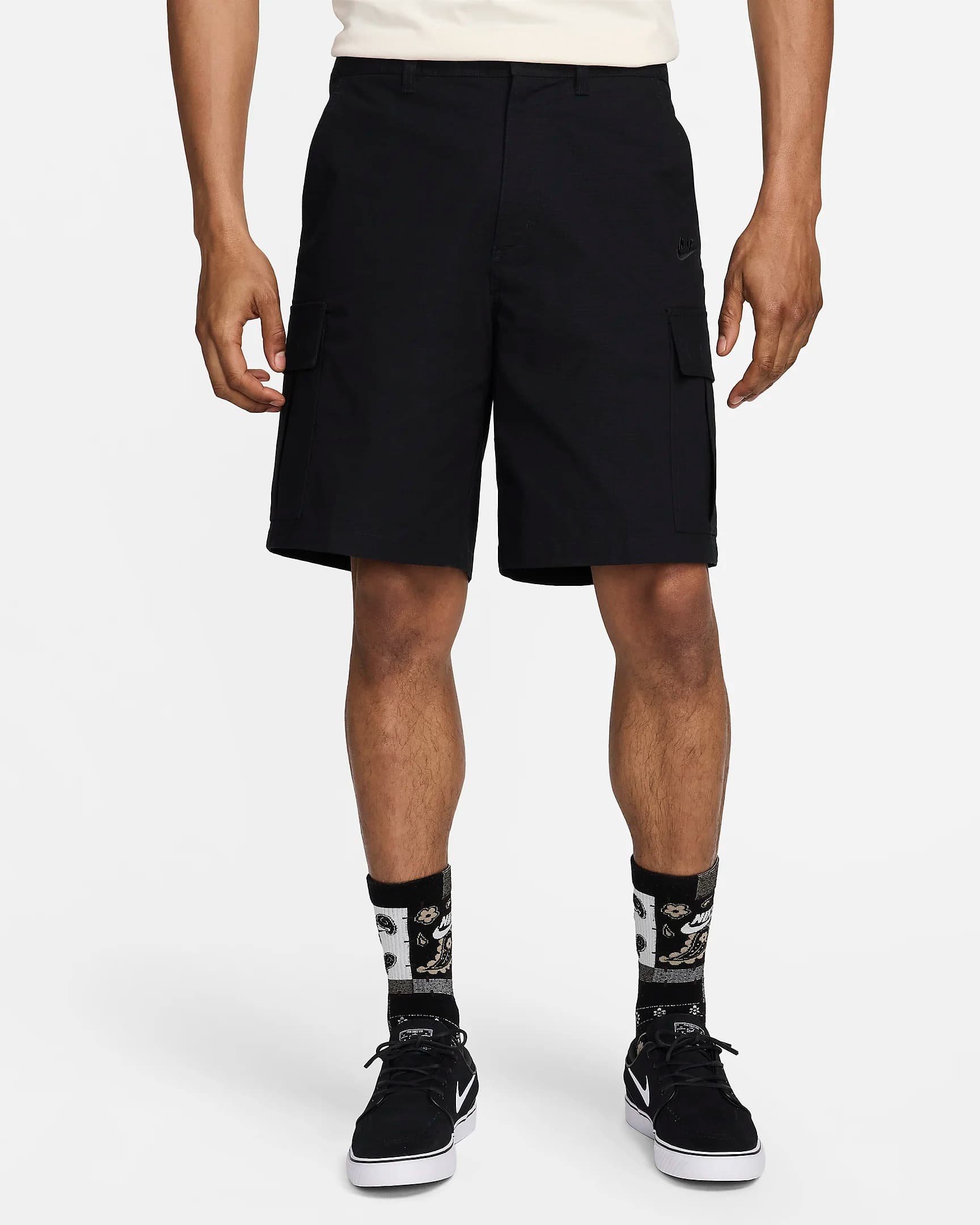 МУЖСКИЕ ШОРТЫ NIKE CLUB WVN CARGO SHORT (FN3517-010)
